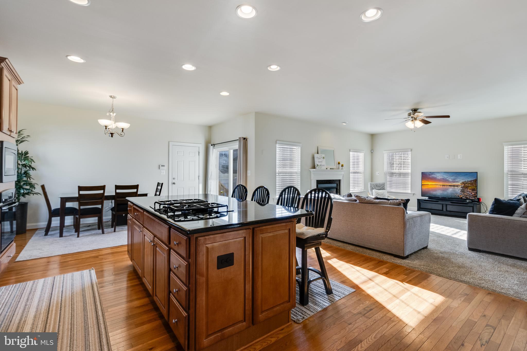 LEONARDS GRANT - Residential