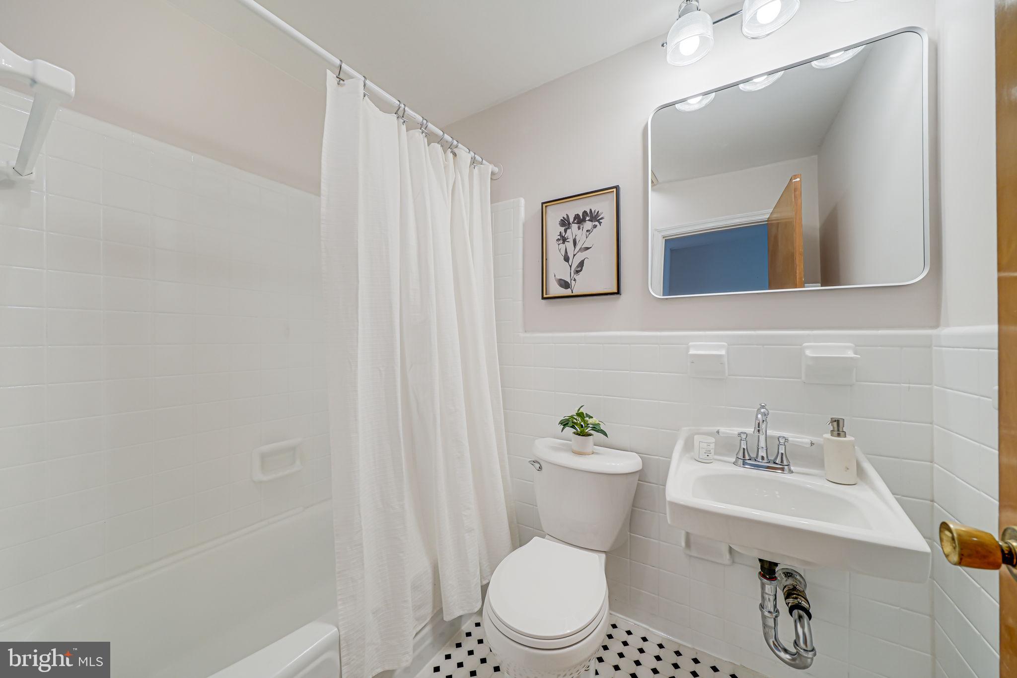 DONALDSON RUN - Residential