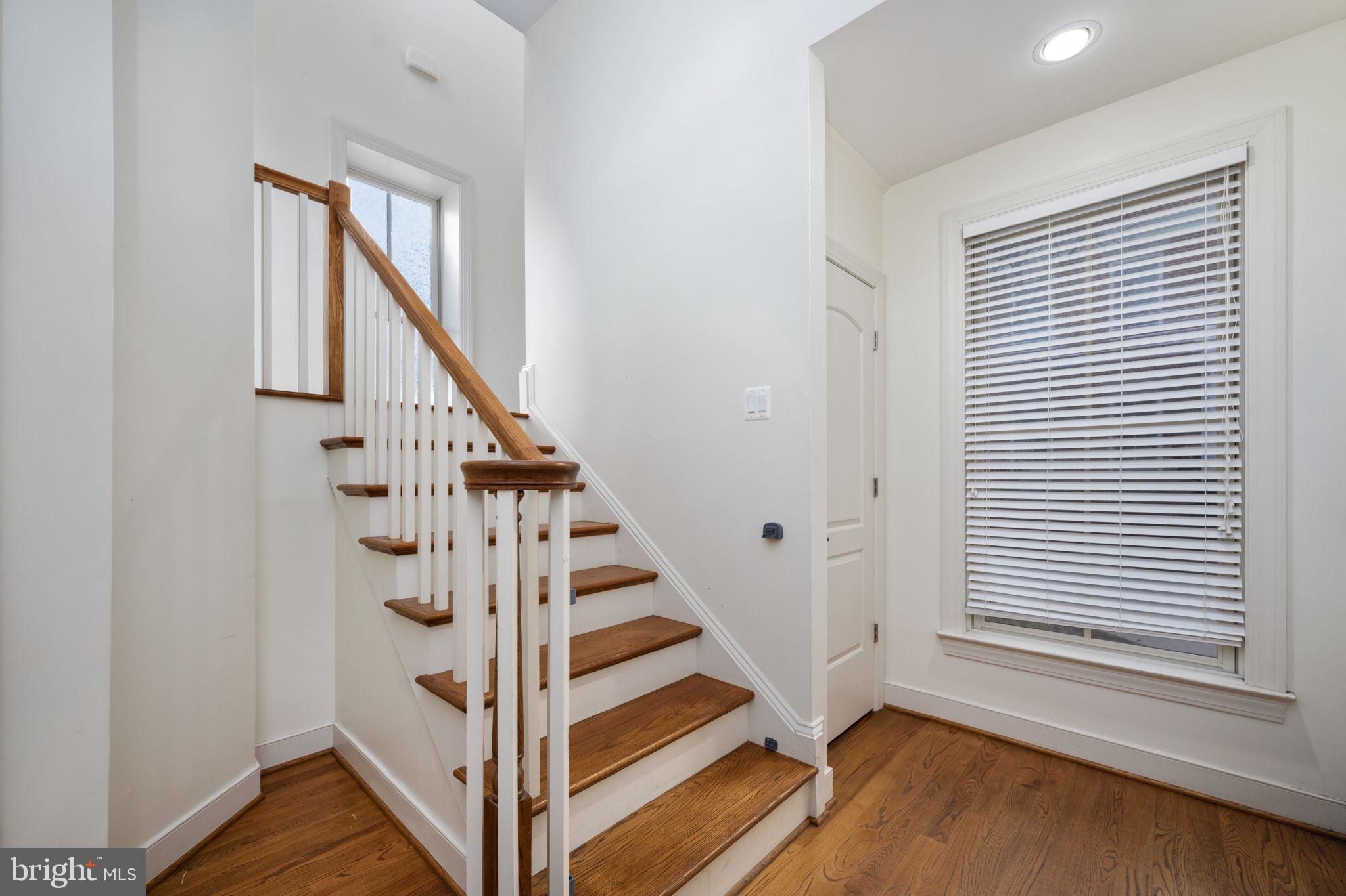 HISTORIC DISTRICT - Residential Lease