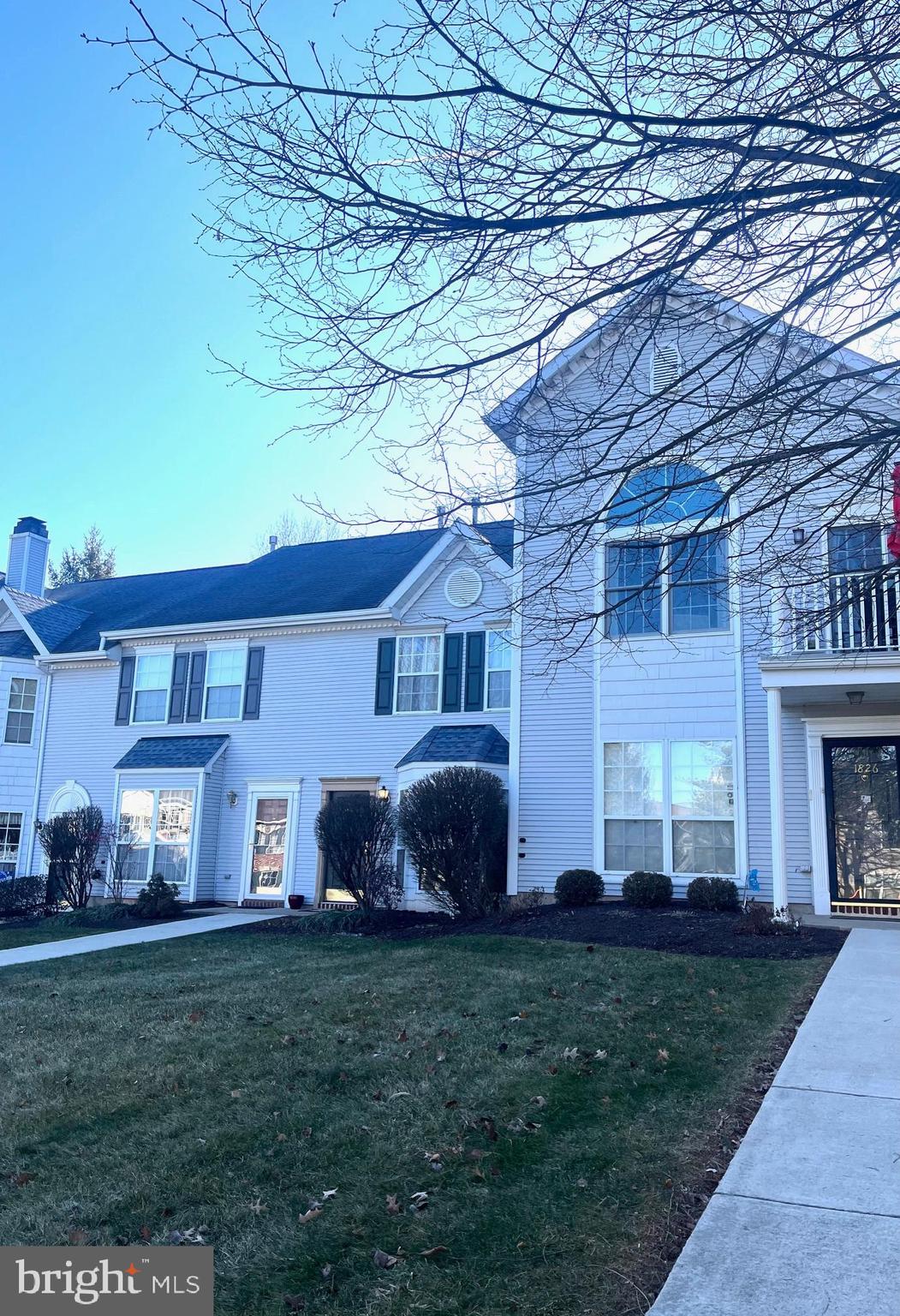 SOCIETY HILL - Residential