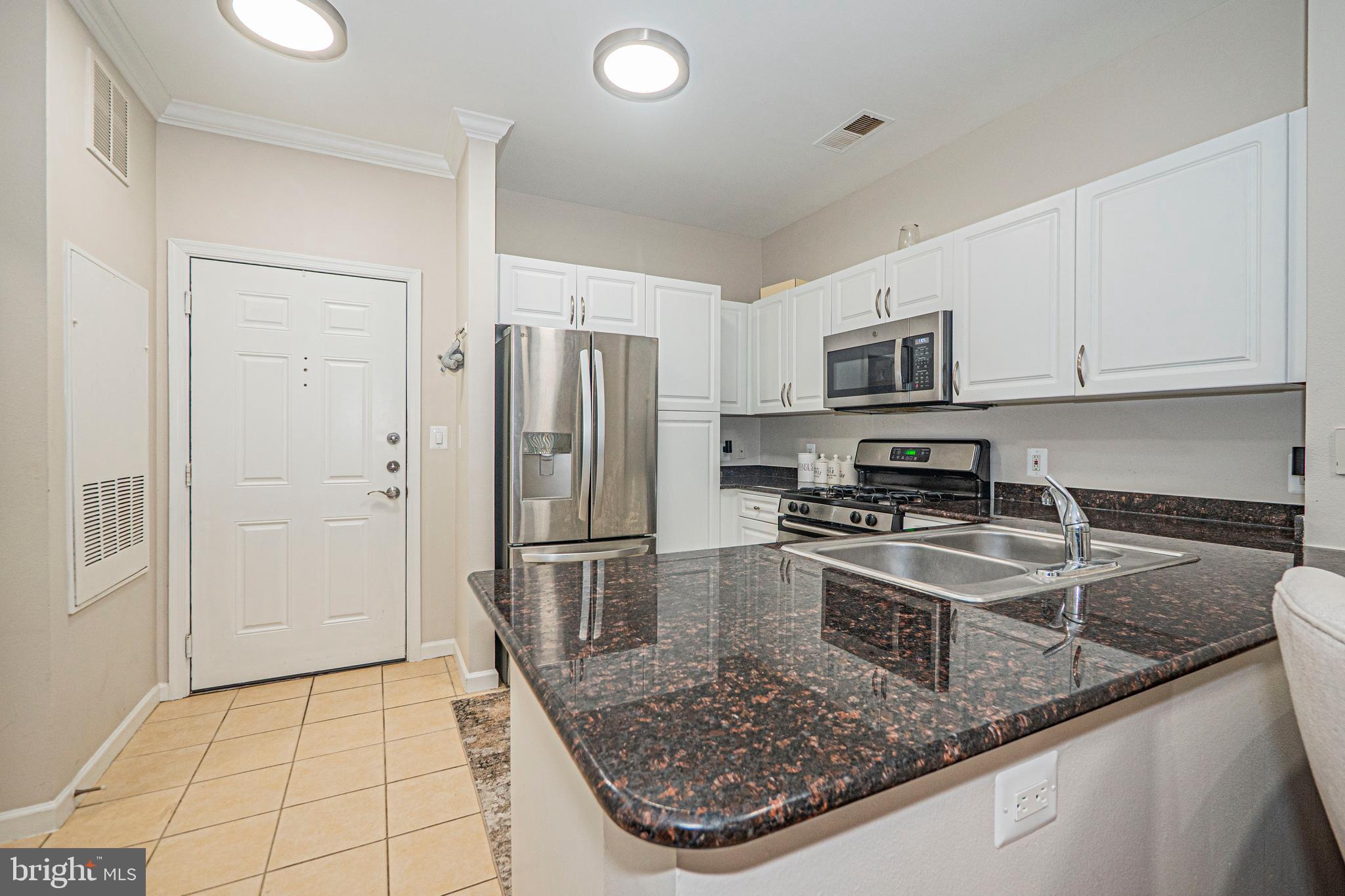 12957 CENTRE PARK CIRCLE 212