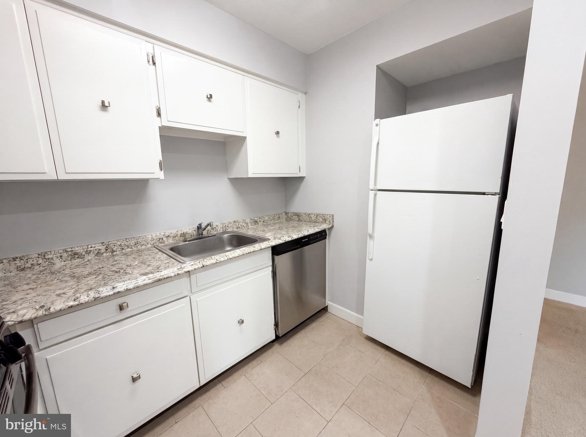 AMERICANA FINMARK - Residential