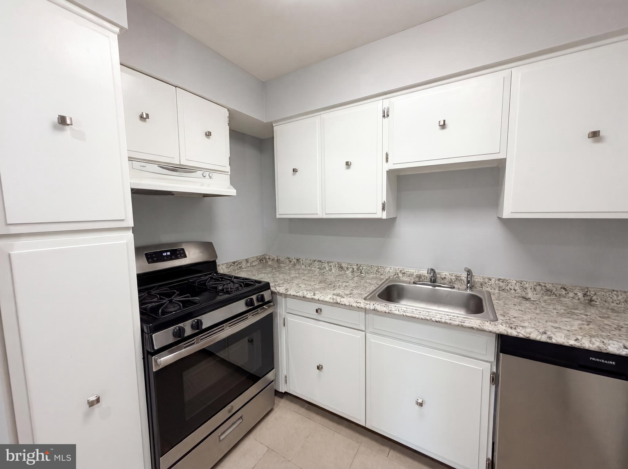 AMERICANA FINMARK - Residential