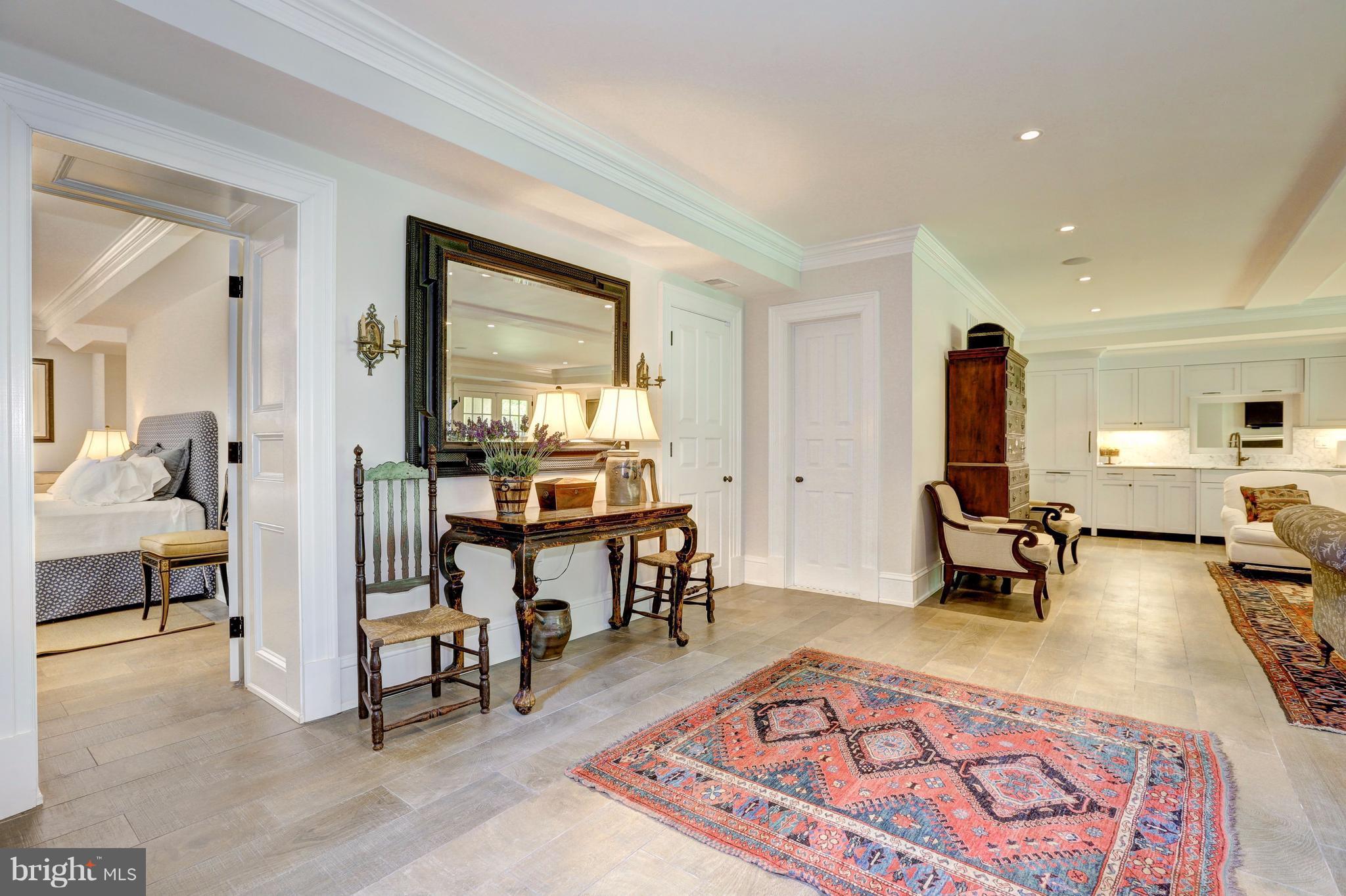 BERKLEY - Residential