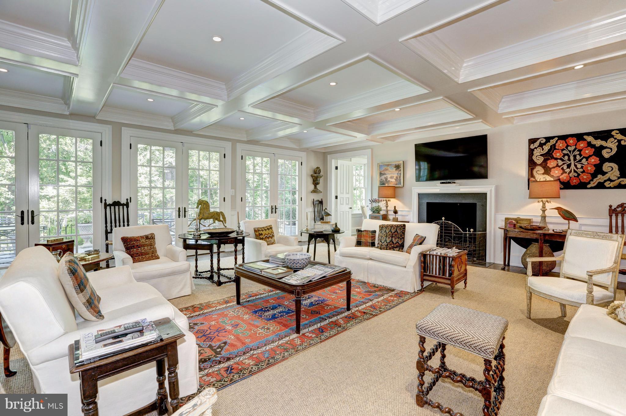 BERKLEY - Residential
