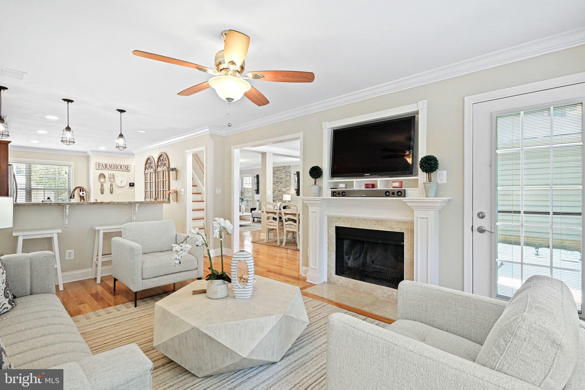 GABLE FIELD - Residential