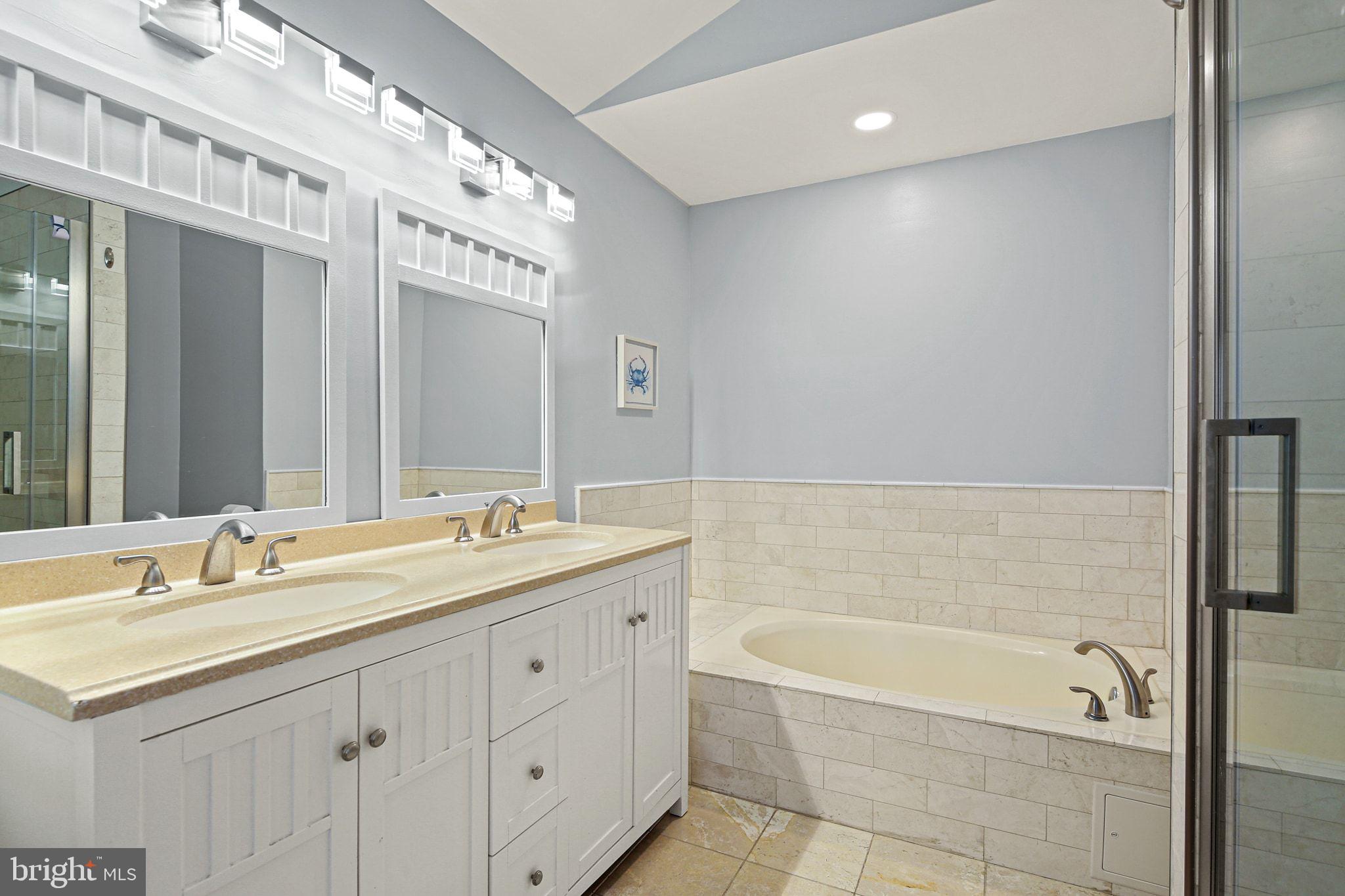 GABLE FIELD - Residential