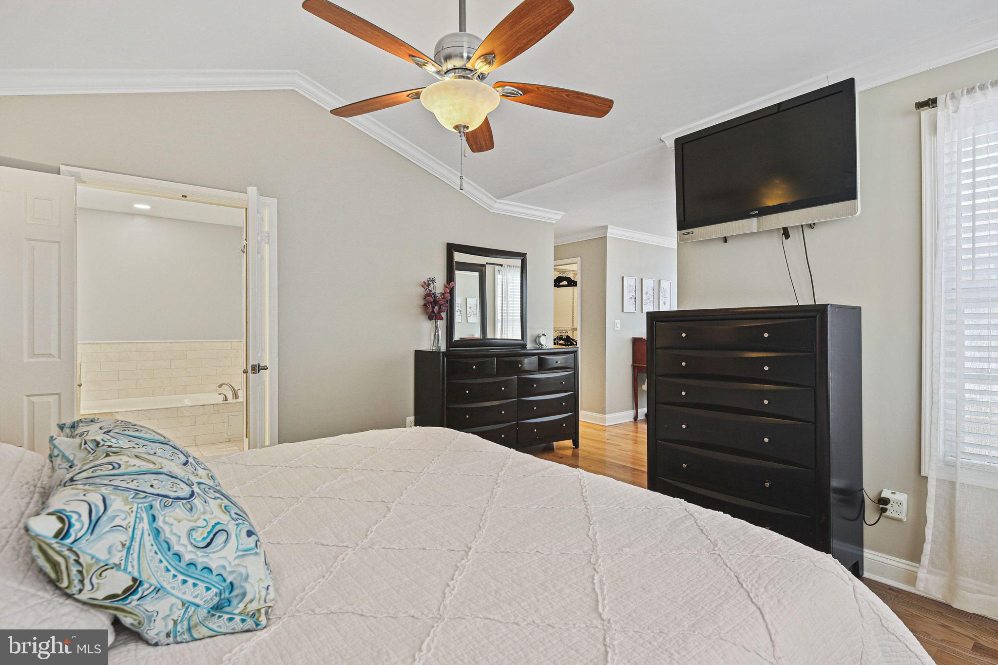 GABLE FIELD - Residential