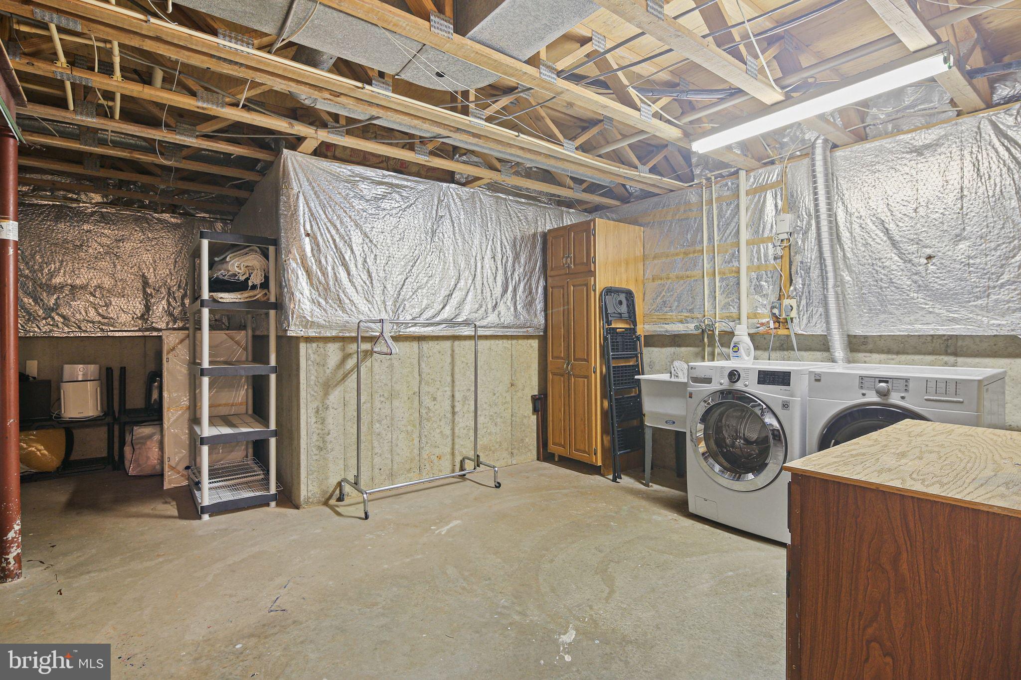 GABLE FIELD - Residential