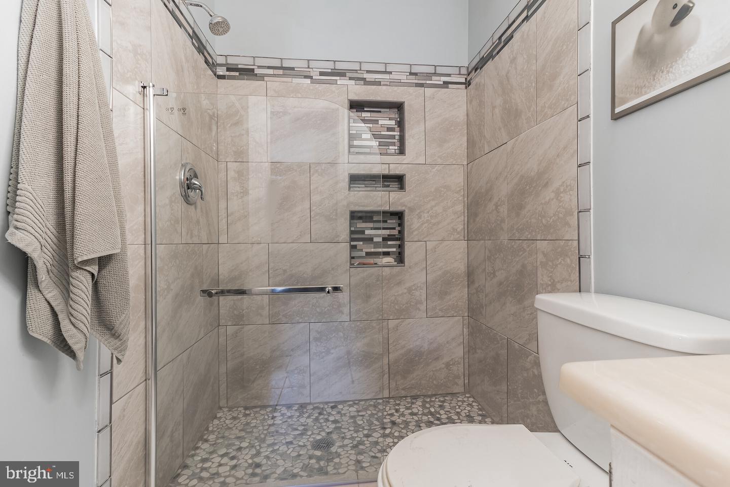 BRISTOE STATION - Residential Lease