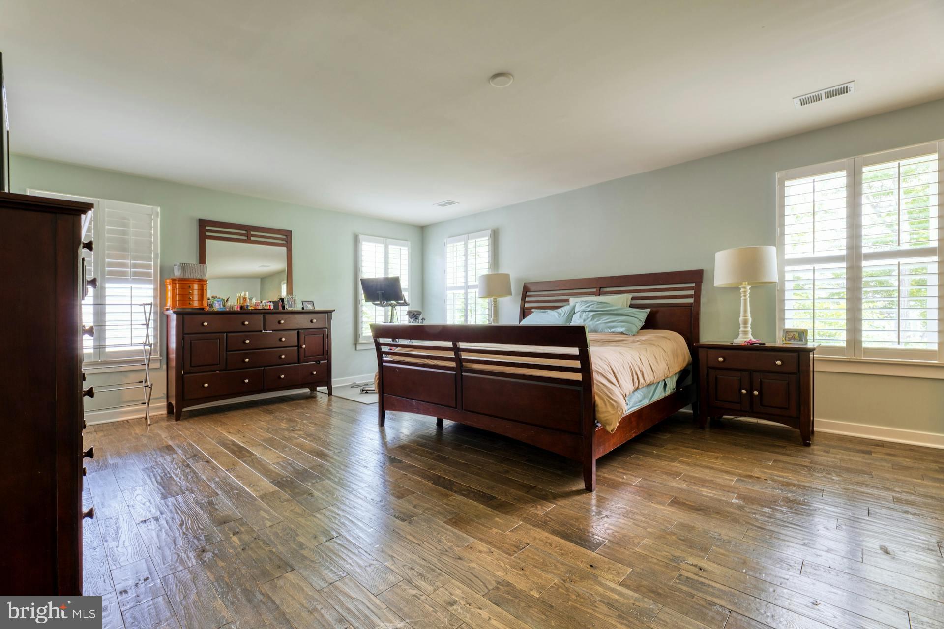 BROOKSIDE - Residential