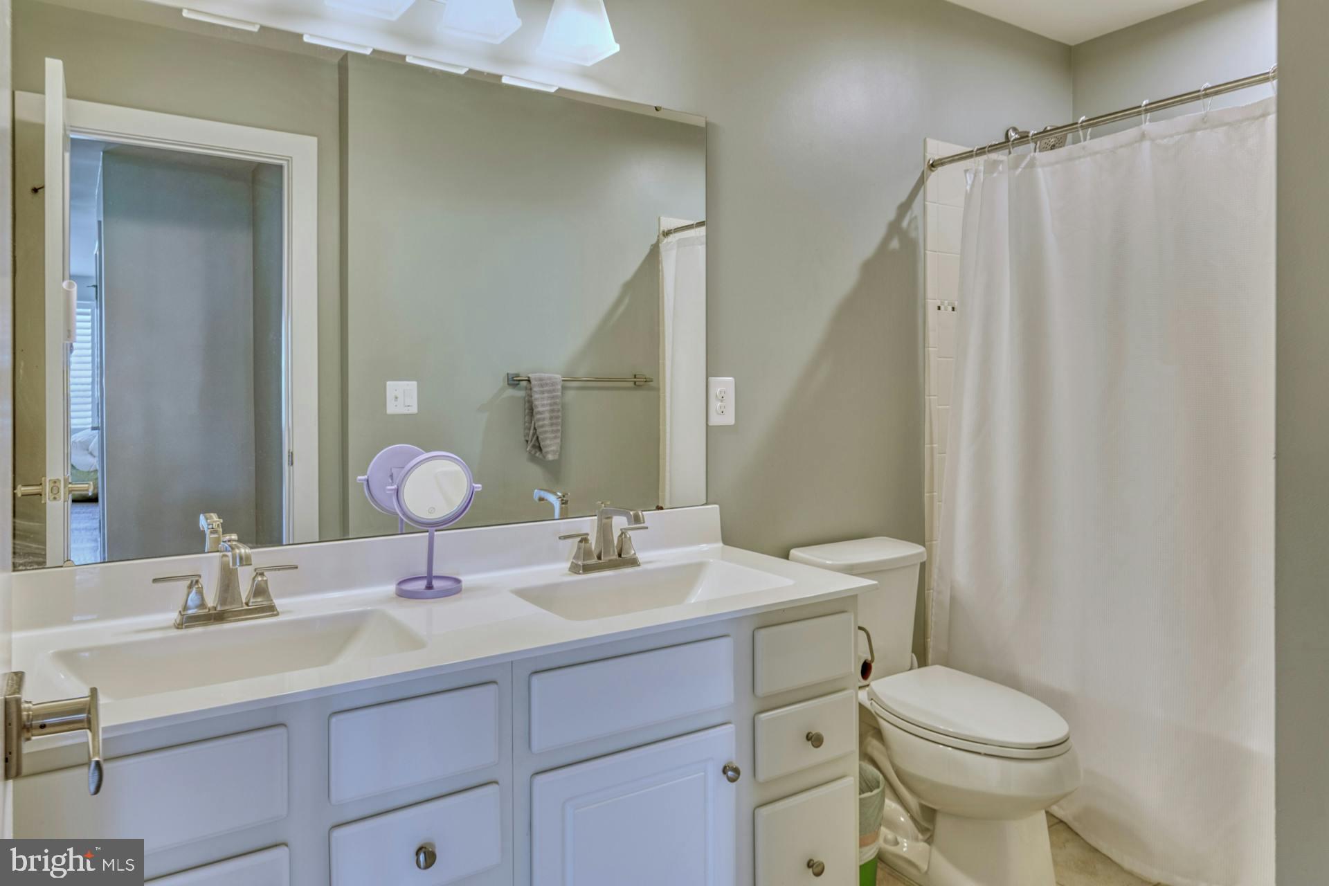 BROOKSIDE - Residential