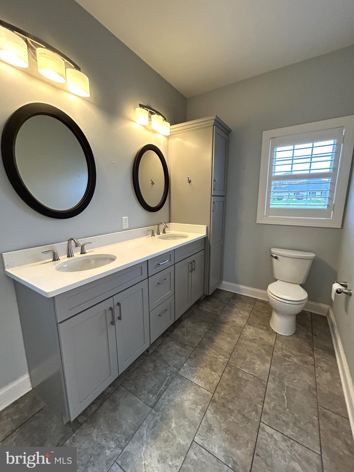 CORTLAND VILLAS - Residential