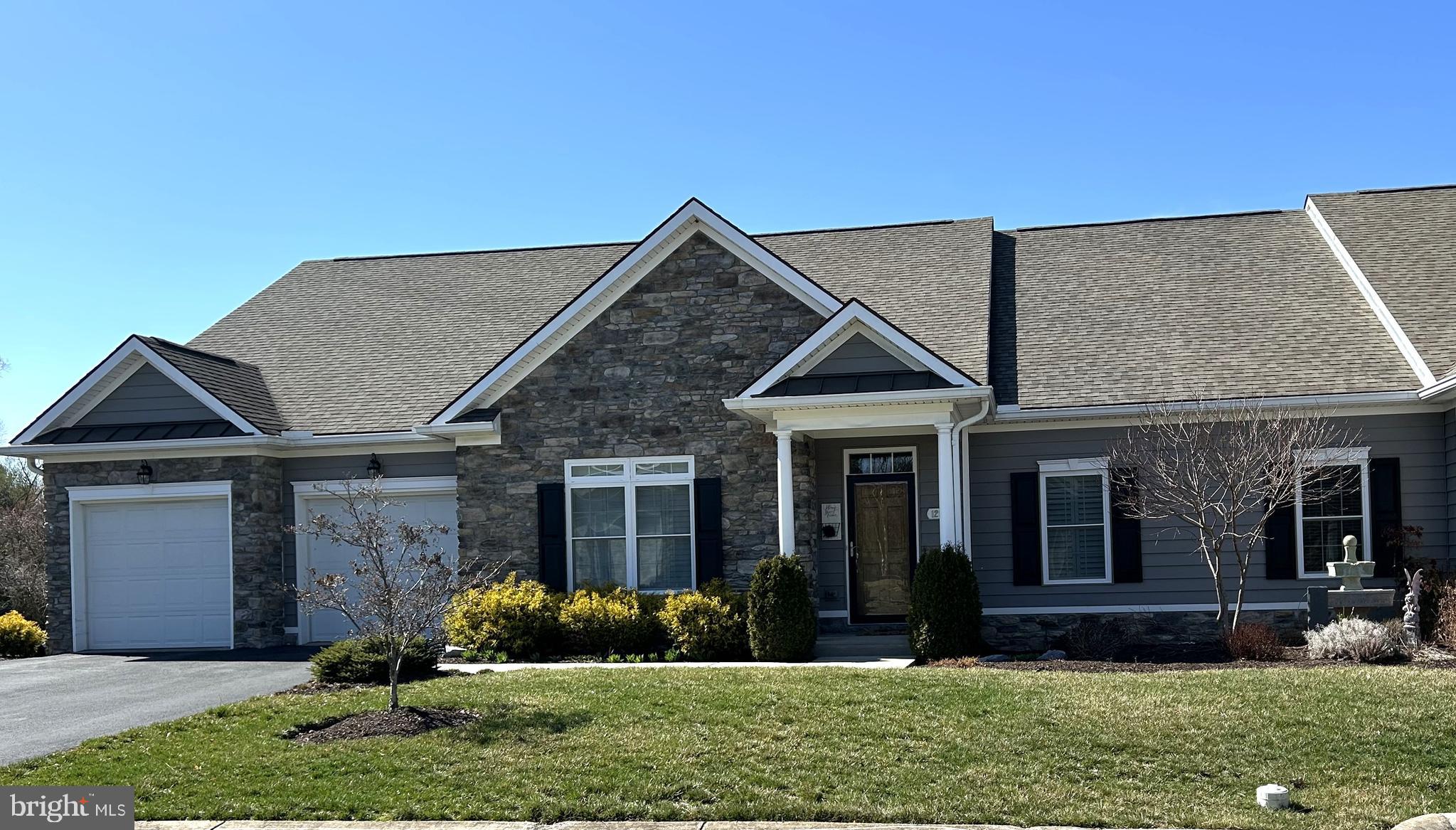 CORTLAND VILLAS - Residential