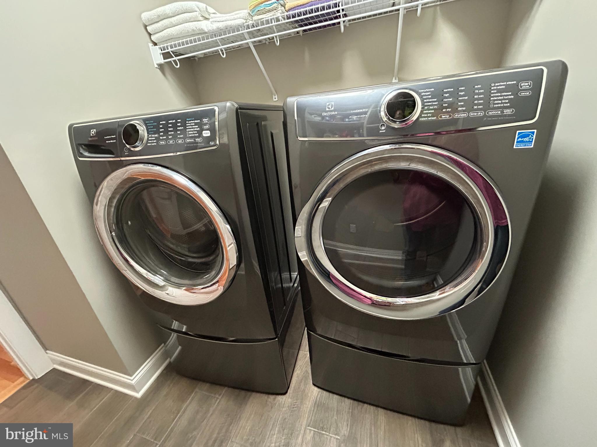 CORTLAND VILLAS - Residential