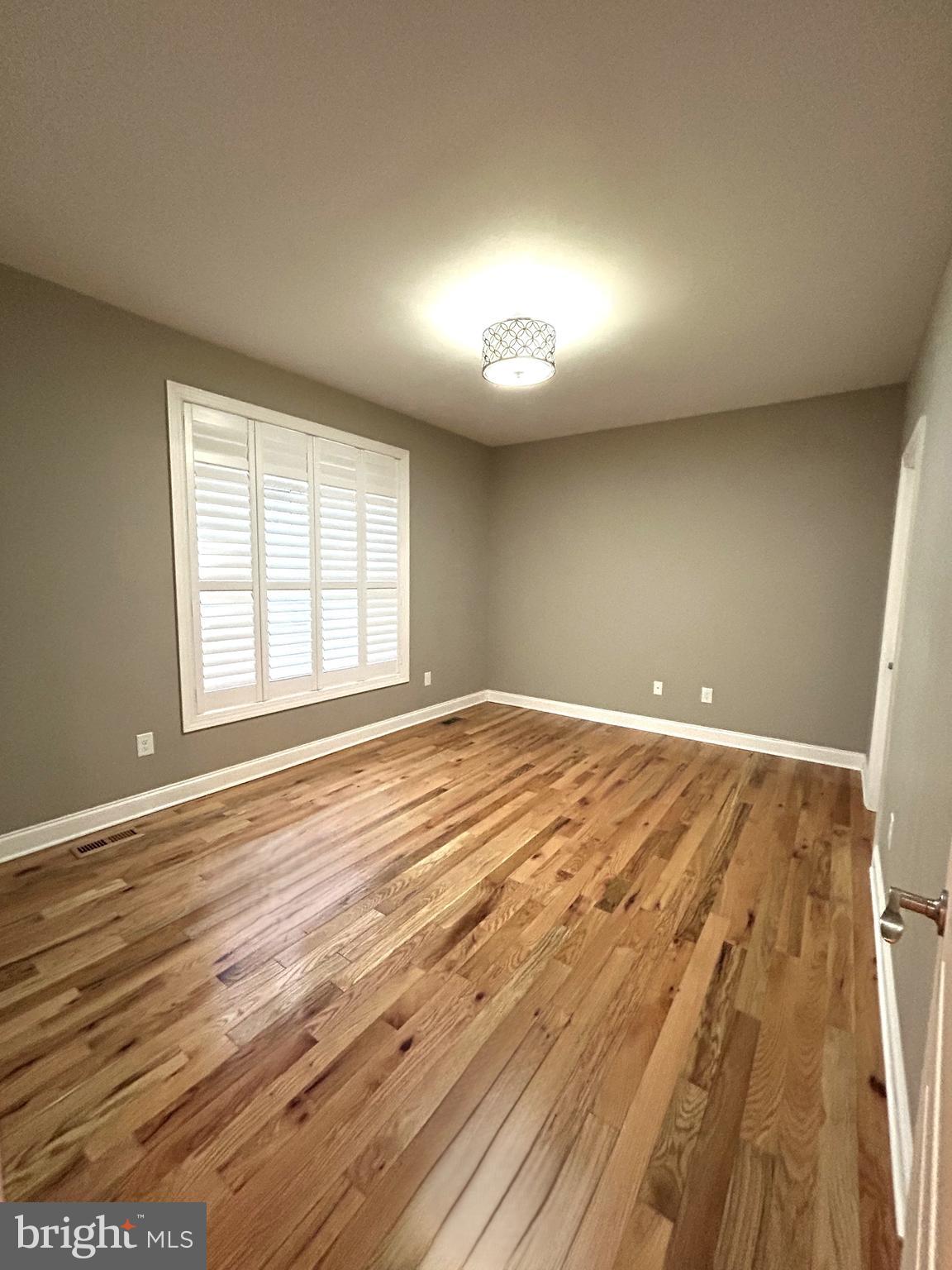 CORTLAND VILLAS - Residential