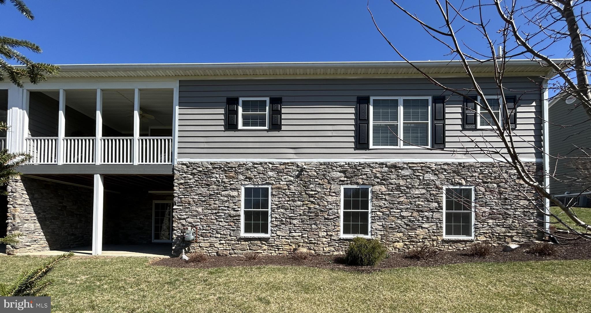 CORTLAND VILLAS - Residential