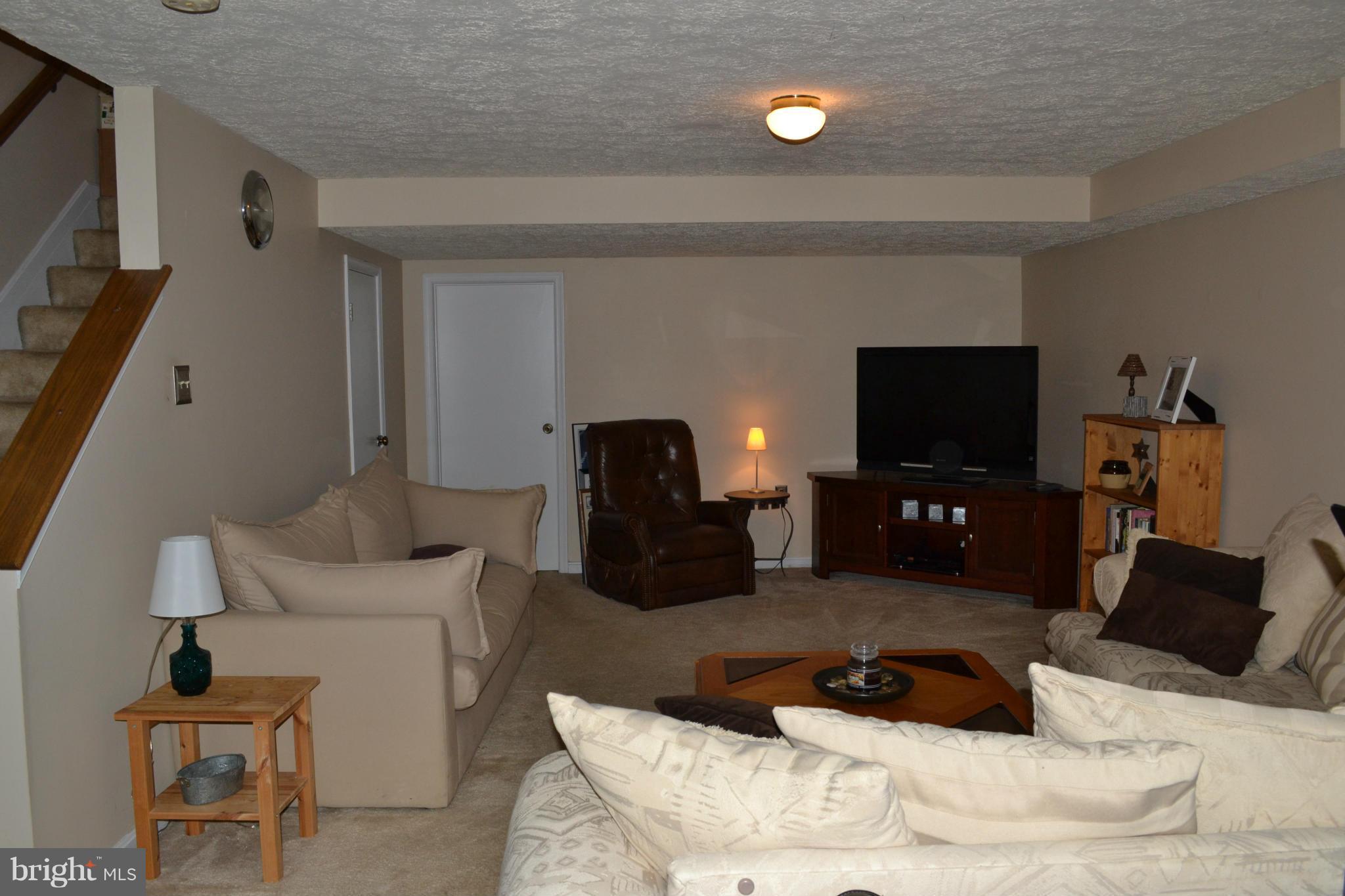 GILMER WOODS - Residential