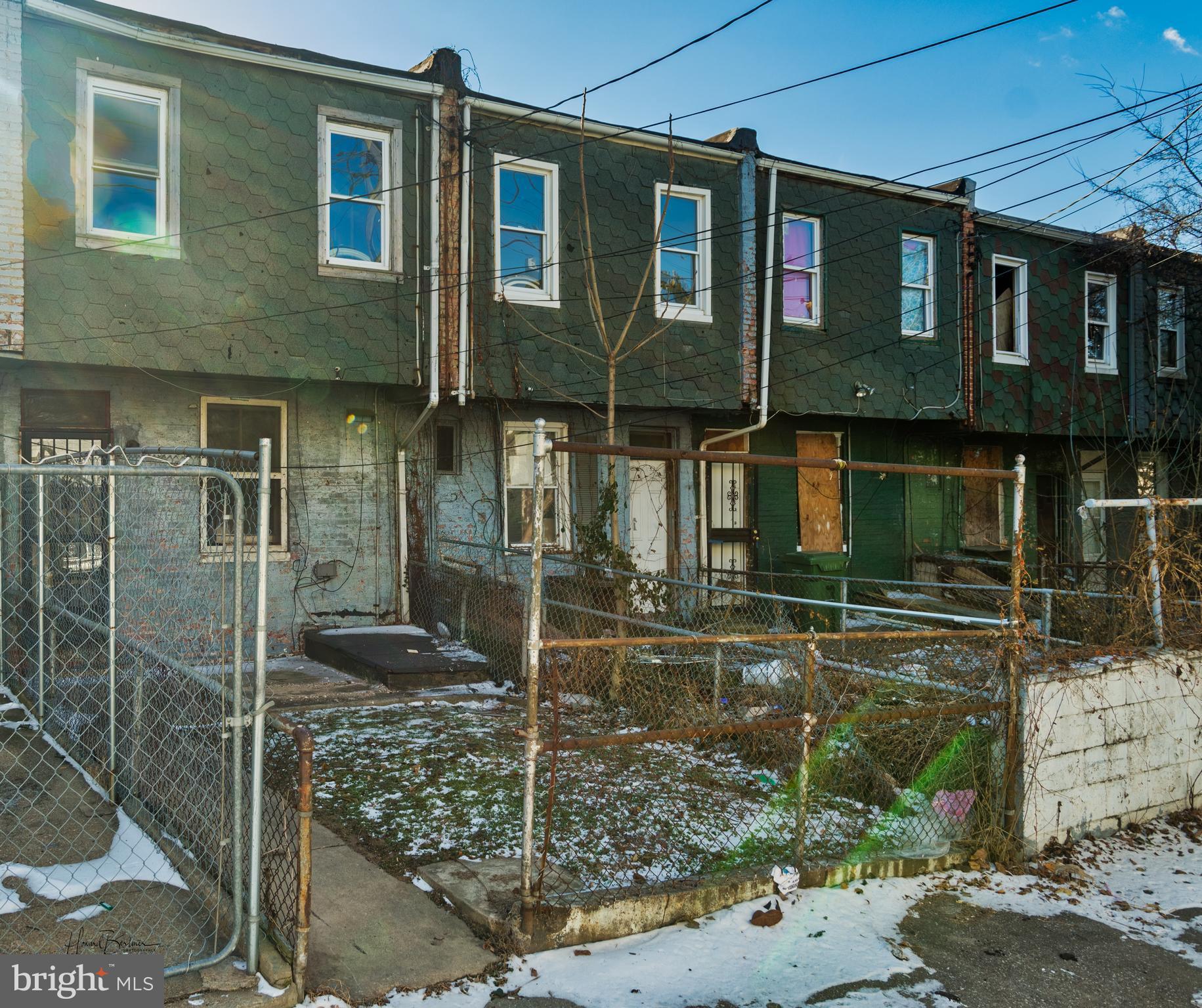 ROSEMONT - Residential