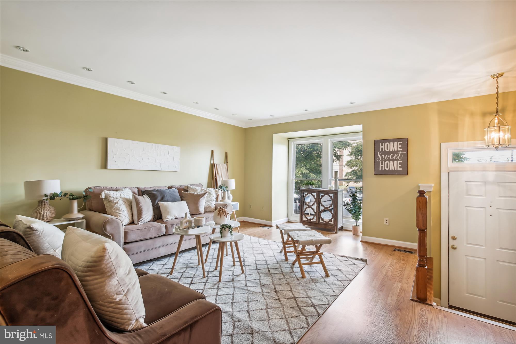 LINCOLNIA MEWS - Residential