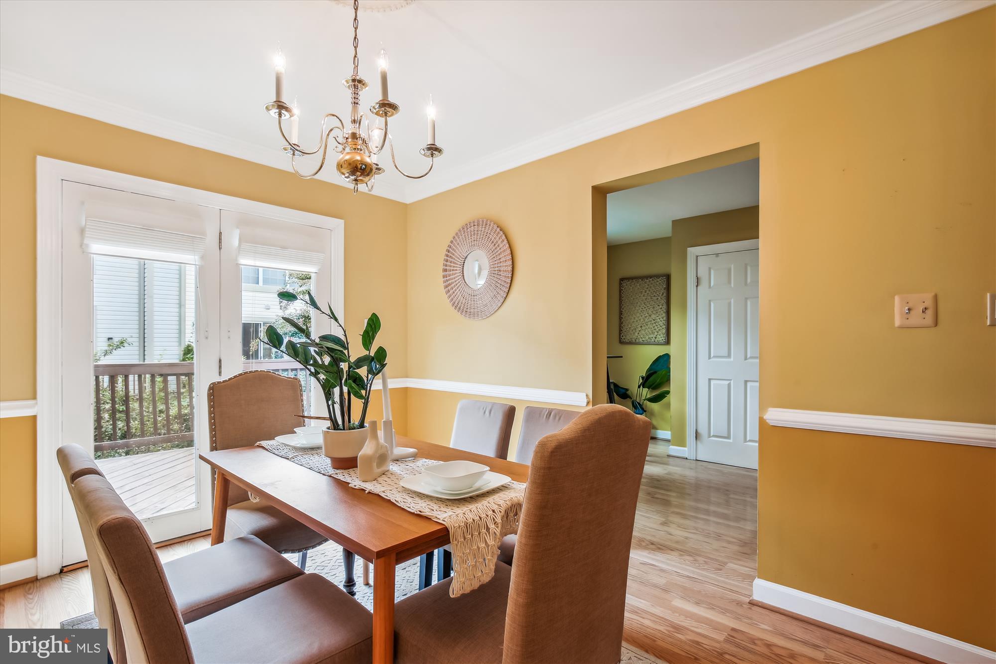 LINCOLNIA MEWS - Residential