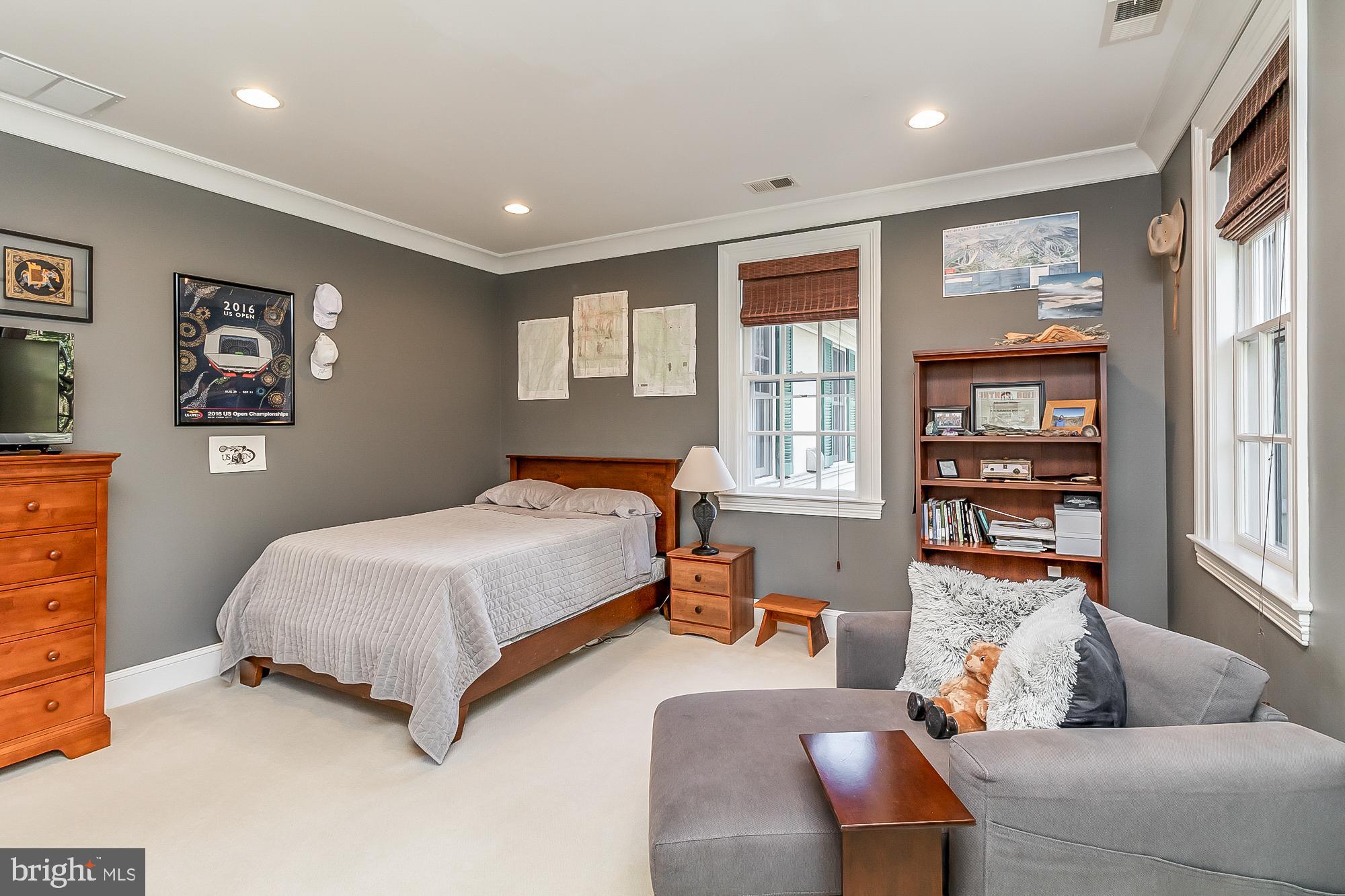 RUXTON - Residential