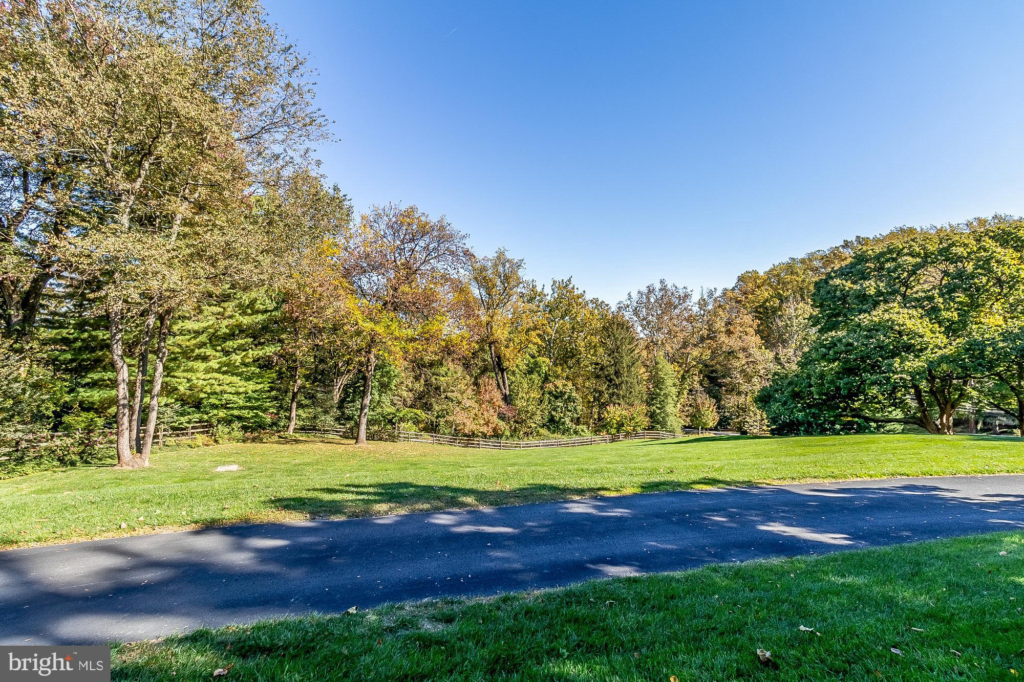 RUXTON - Residential