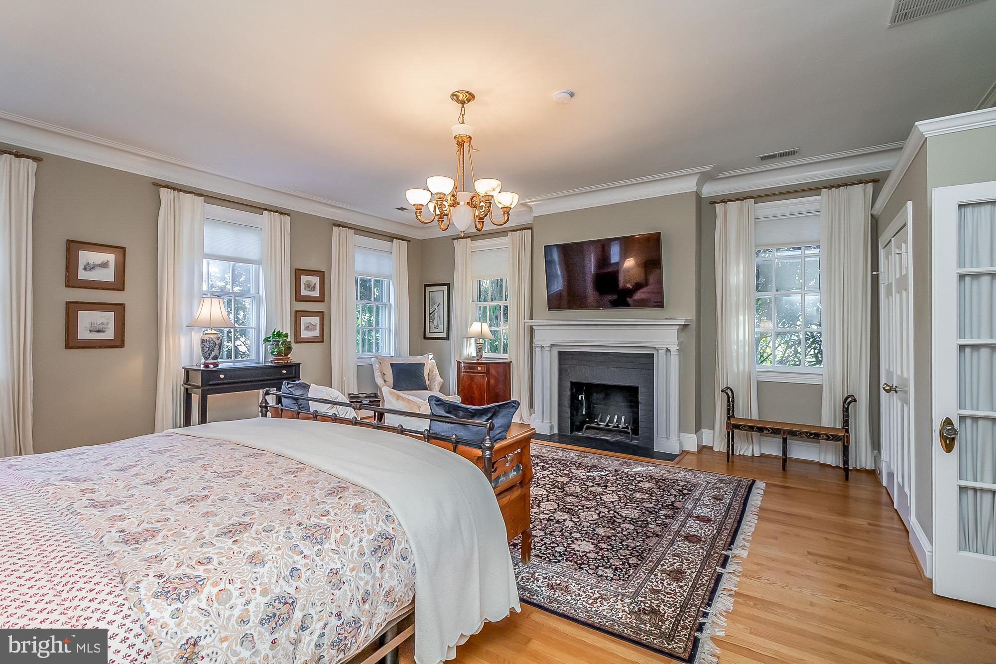 RUXTON - Residential