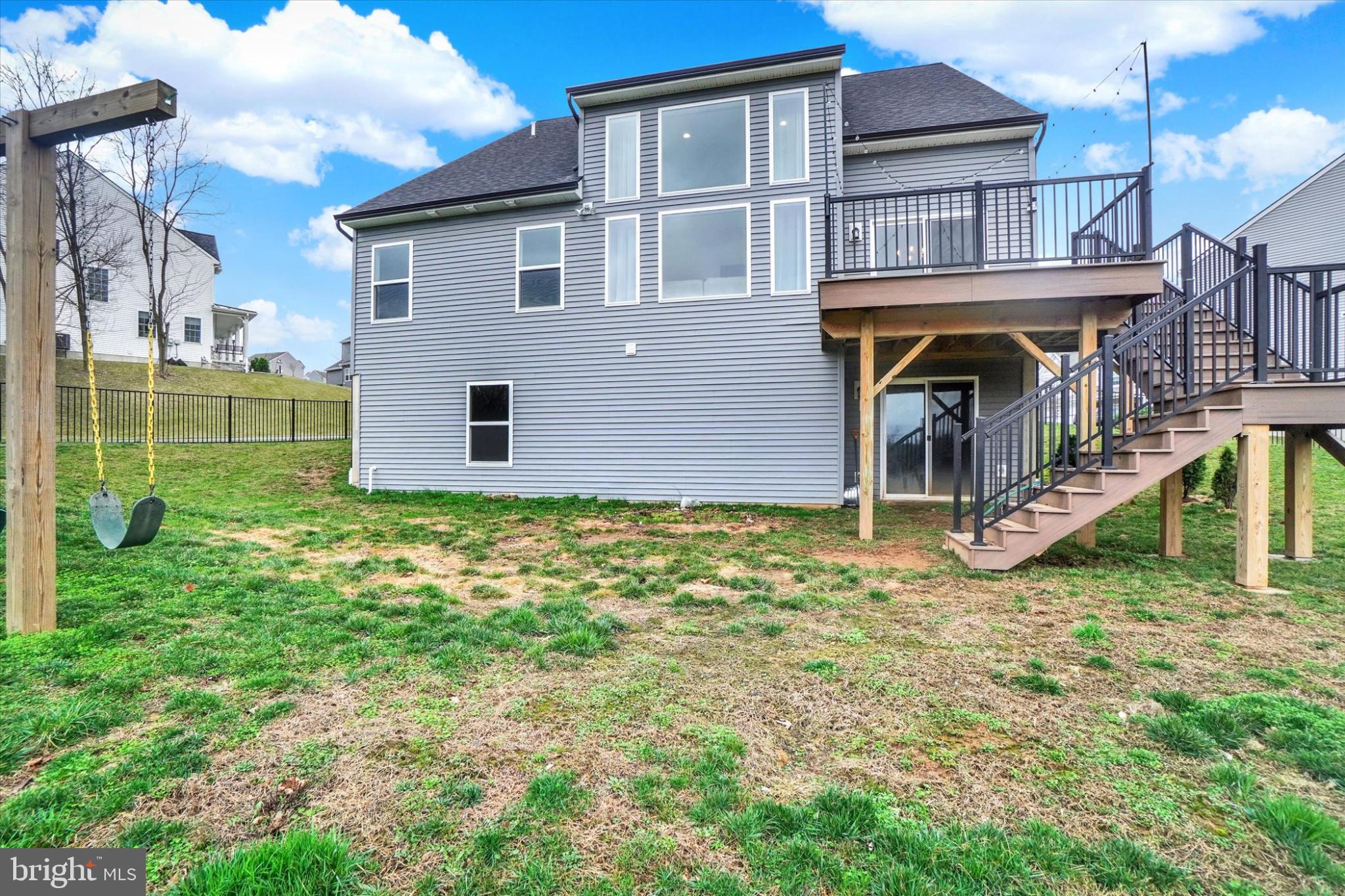 ROLLING MEADOWS - Residential