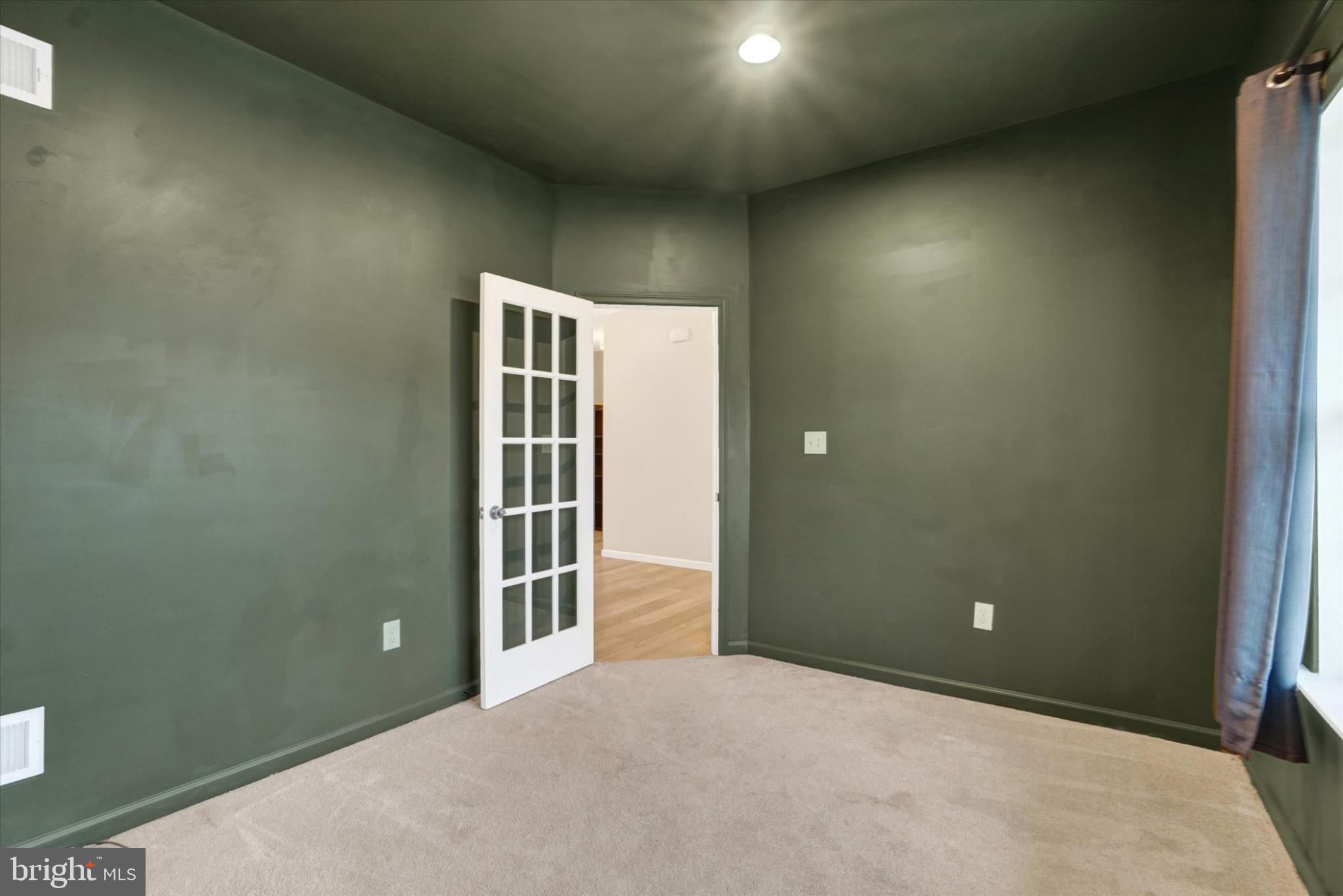 ROLLING MEADOWS - Residential