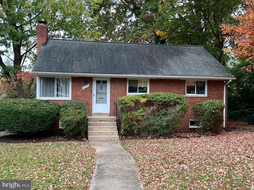 Available now! ** Charming home in Discovery/Williamsburg/Yorktown school pyramid ** Updated Kitchen ** Newly renovated full bathroom on main level ** Hardwood Floors ** Fresh Neutral Paint ** Thermal Windows ** Large family room on lower level w/ LVP flooring ** Office/Study and Den , both with built-in shelving ** Second full bath on lower level ** Lots of storage space ** Off street parking ** Owner will consider one SMALL (max 20 lbs) pet case by case w/deposit ** Minimum income $128,000 based on 2 lowest incomes. Rental insurance required.