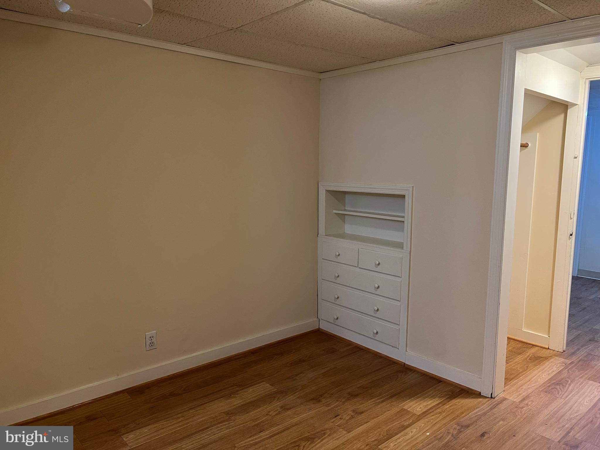 STONELEIGH - Residential Lease