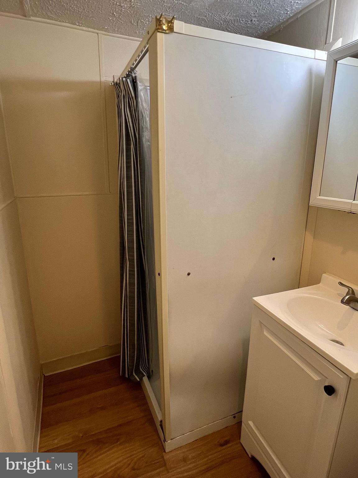 STONELEIGH - Residential Lease