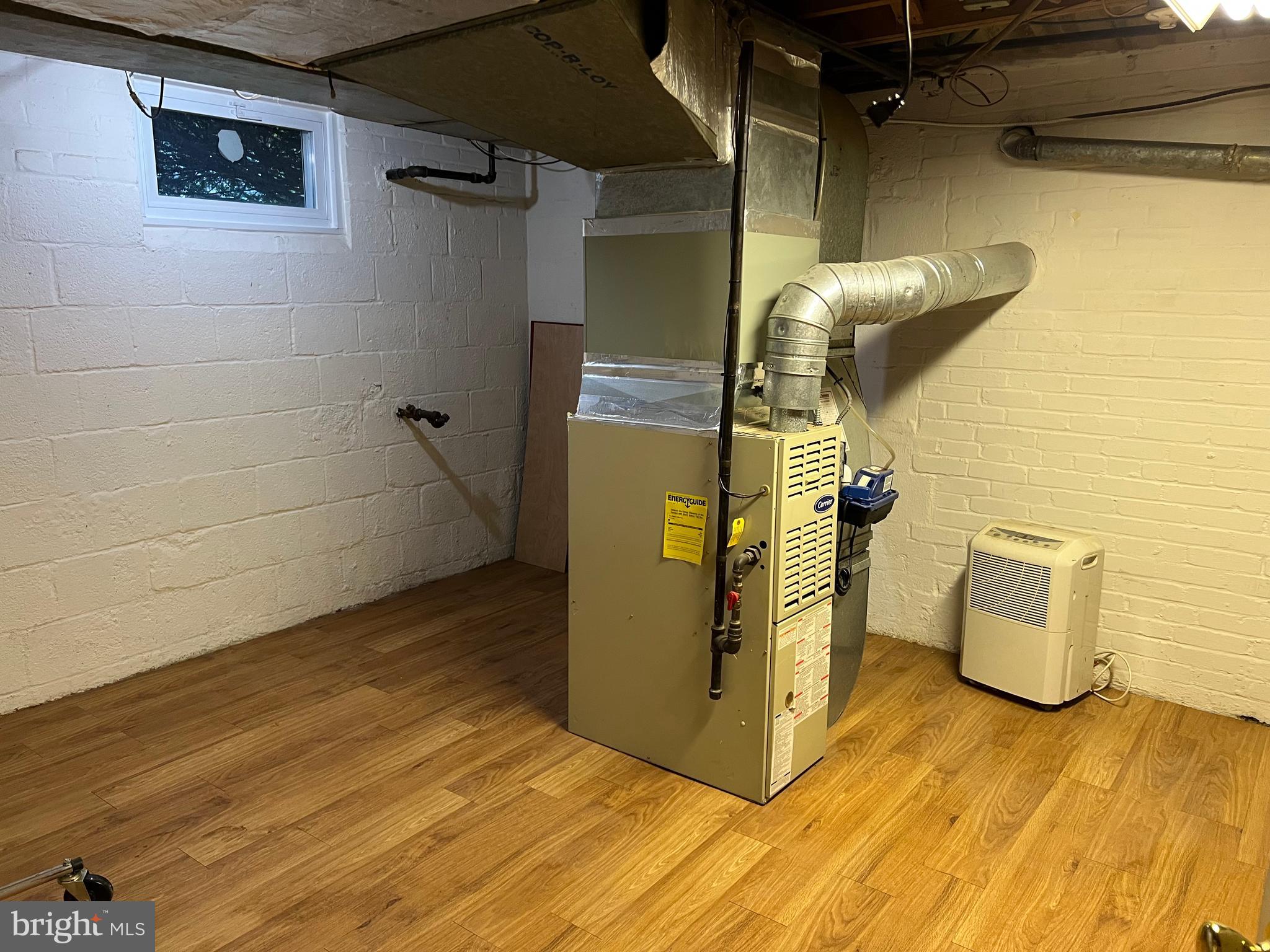 STONELEIGH - Residential Lease