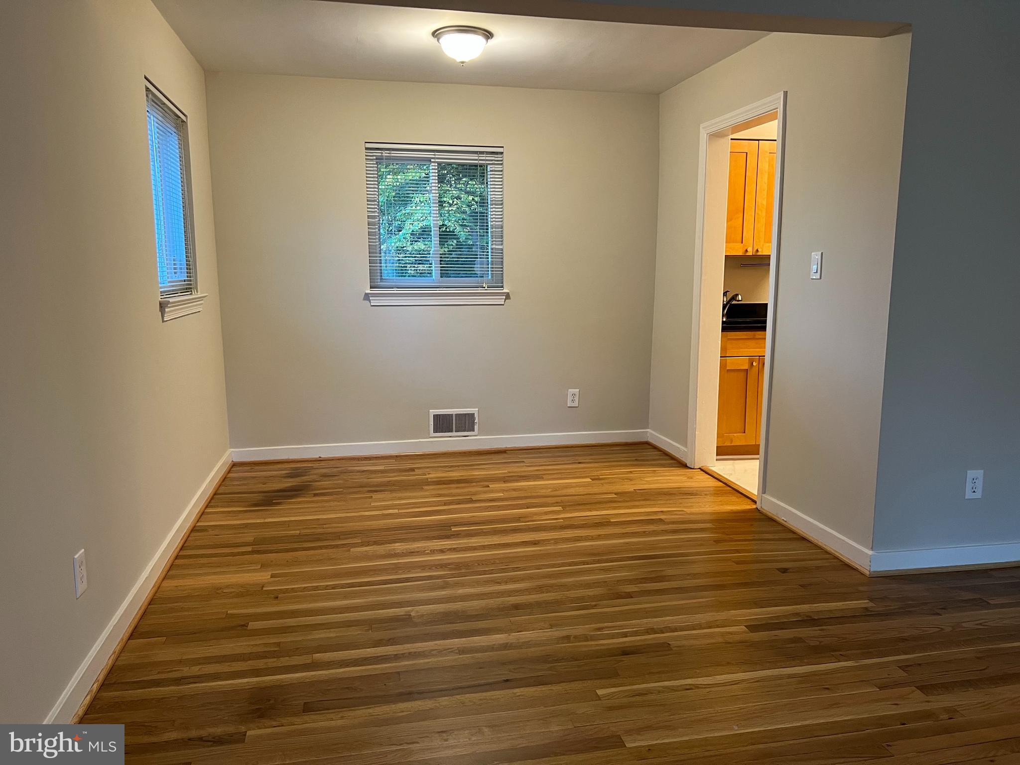 STONELEIGH - Residential Lease