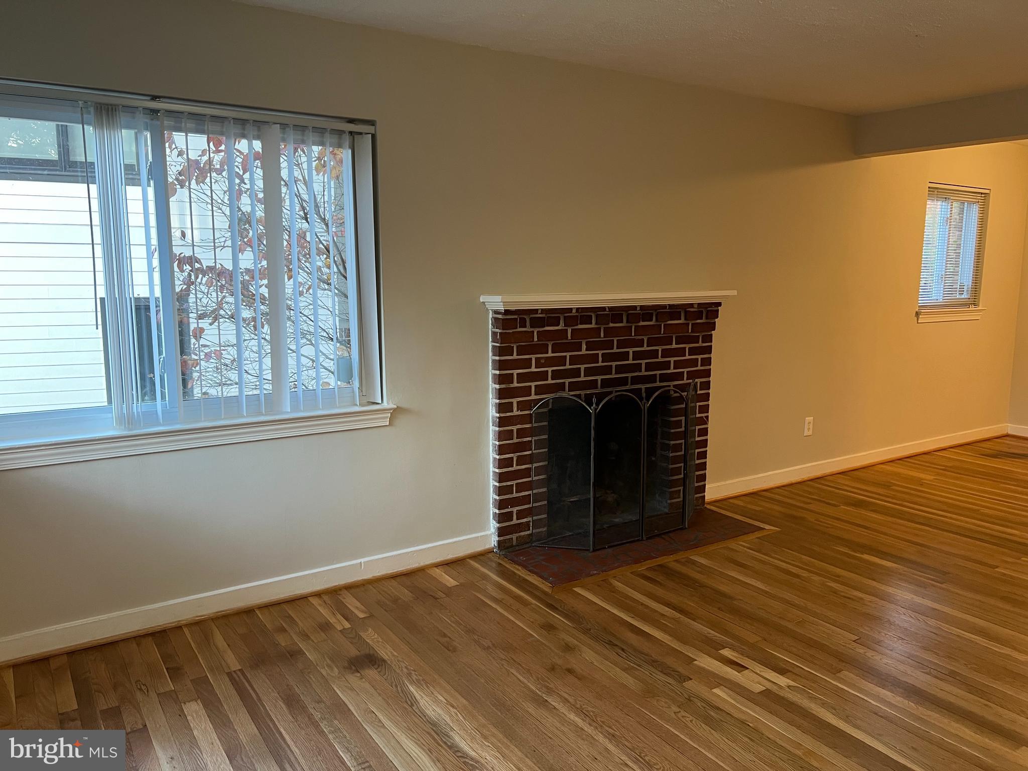 STONELEIGH - Residential Lease