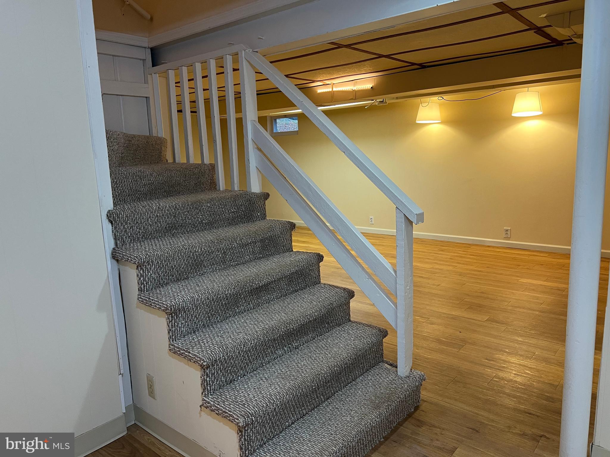 STONELEIGH - Residential Lease