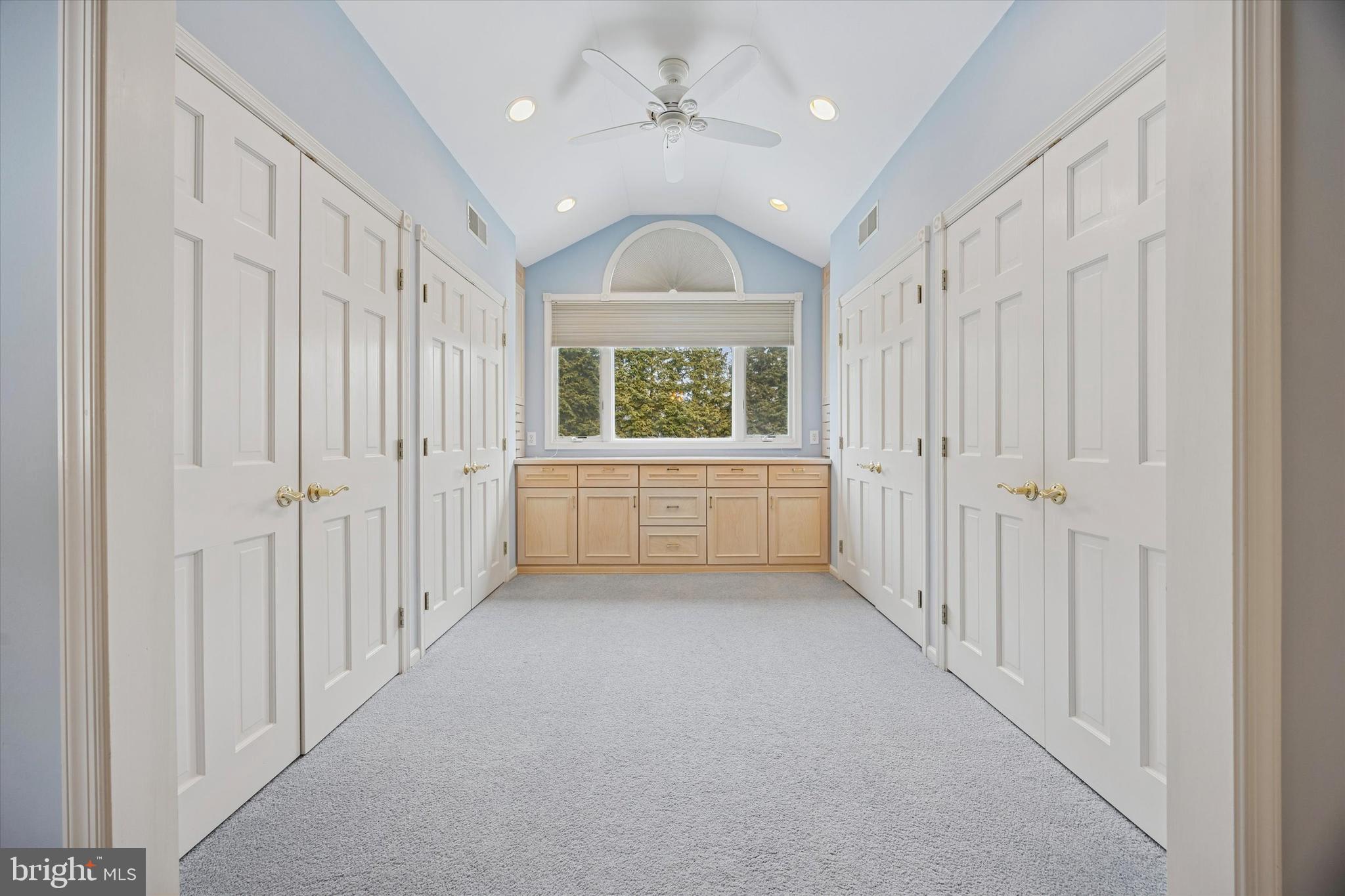 WYNNEWOOD - Residential