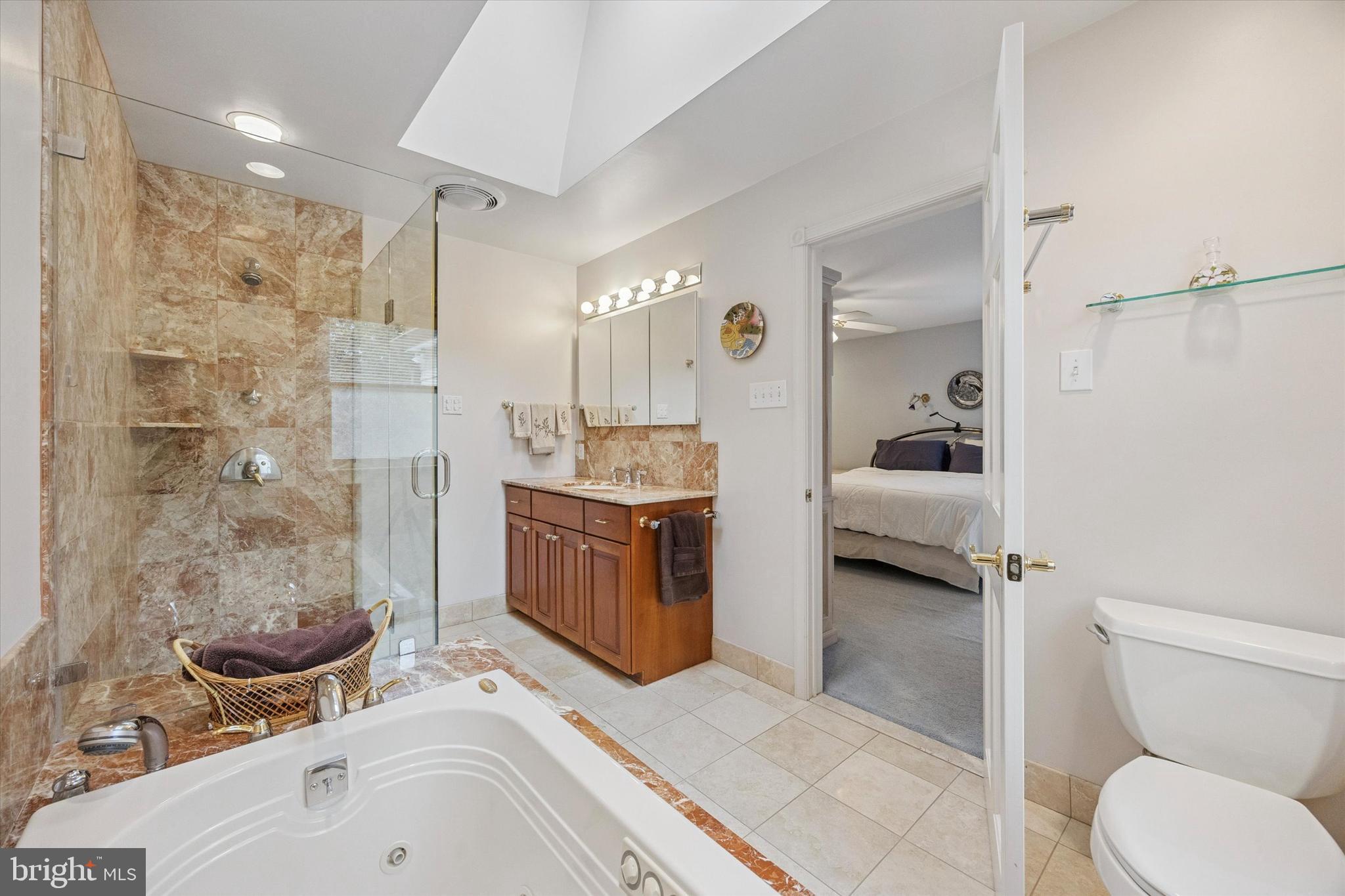 WYNNEWOOD - Residential