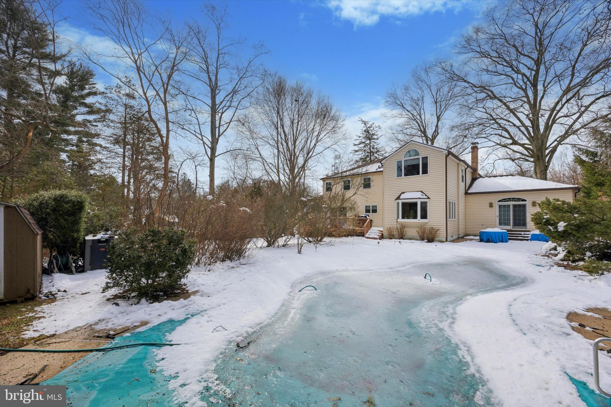 WYNNEWOOD - Residential