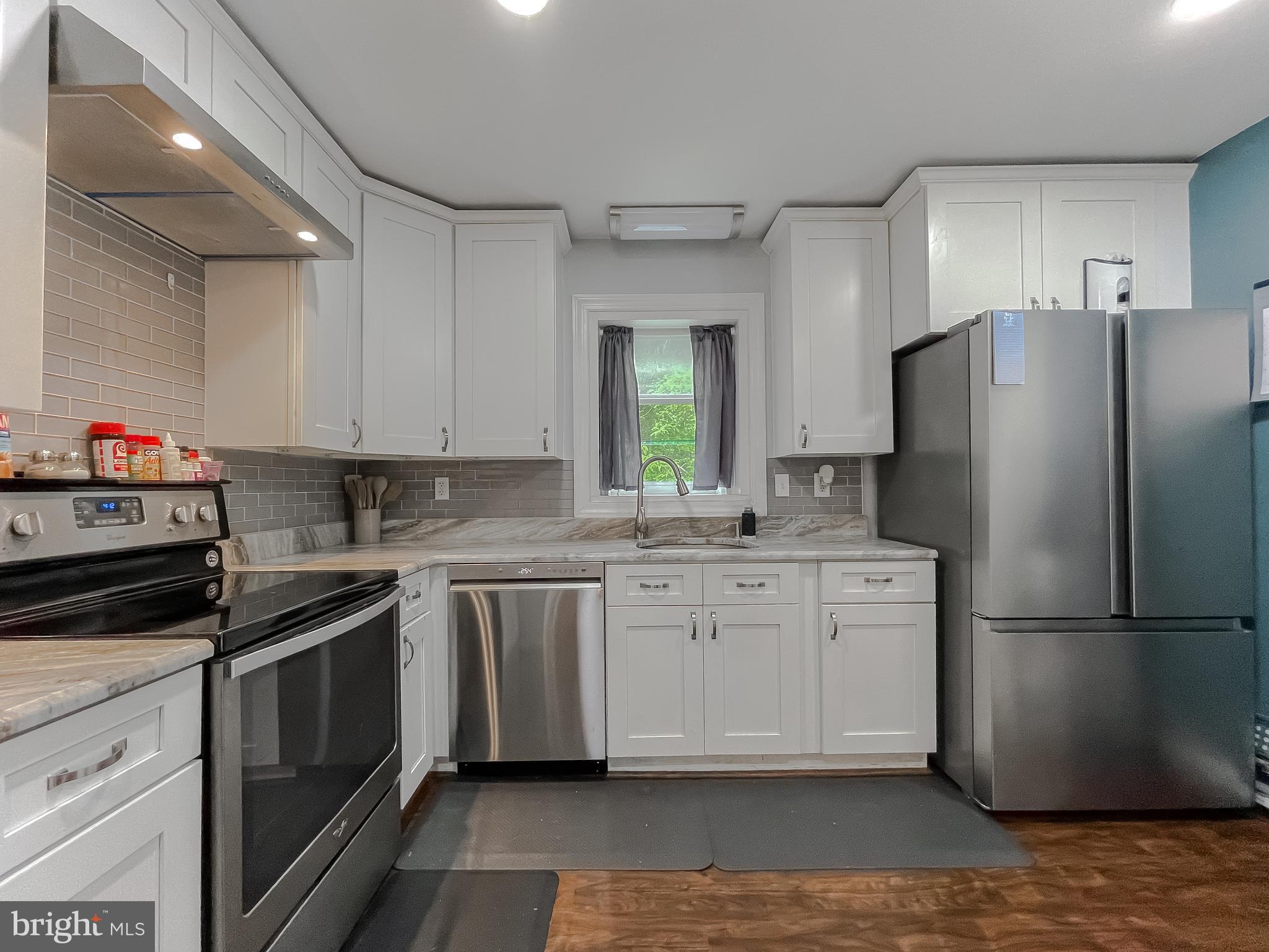 DRUM POINT - Residential