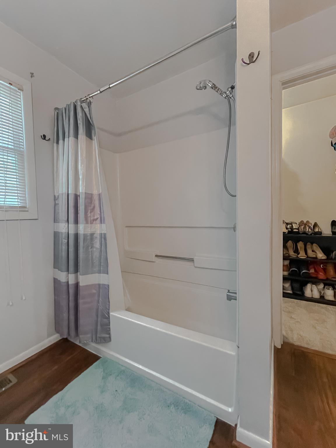 DRUM POINT - Residential