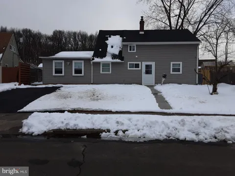 12 Ring Lane, Levittown, PA MLS: PABU2115092