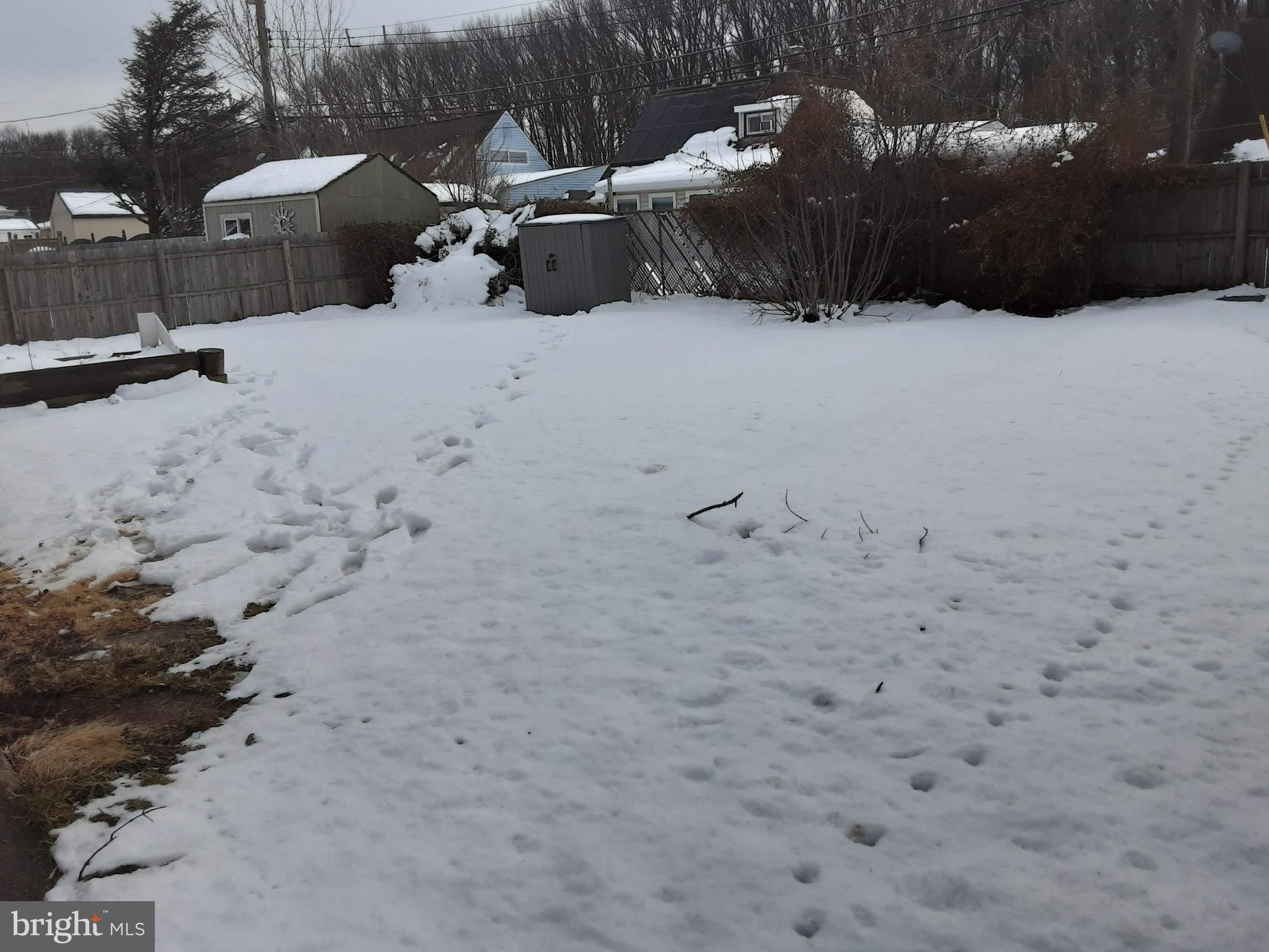 RED CEDAR HILL - Residential