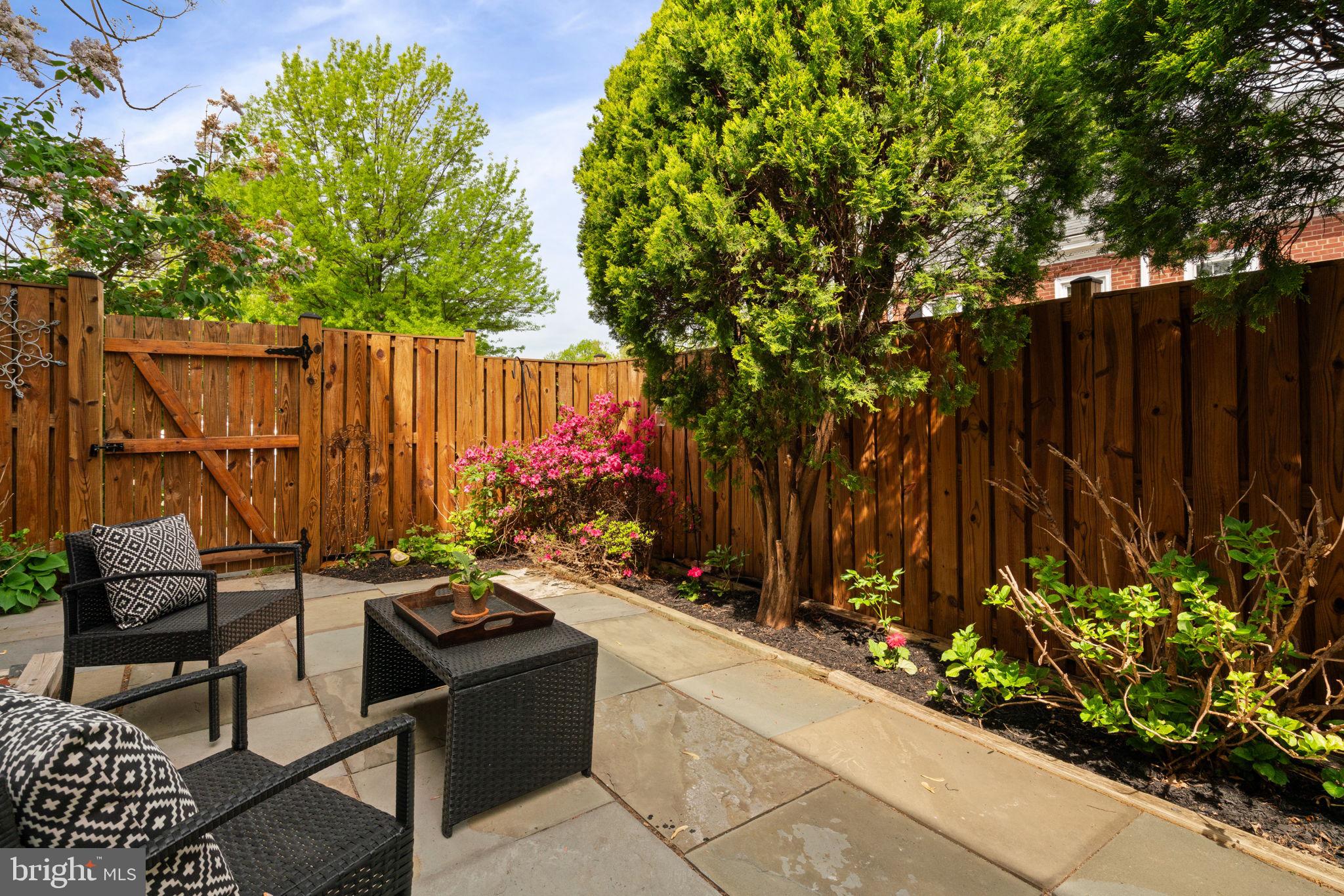 FAIRLINGTON GREEN - Residential