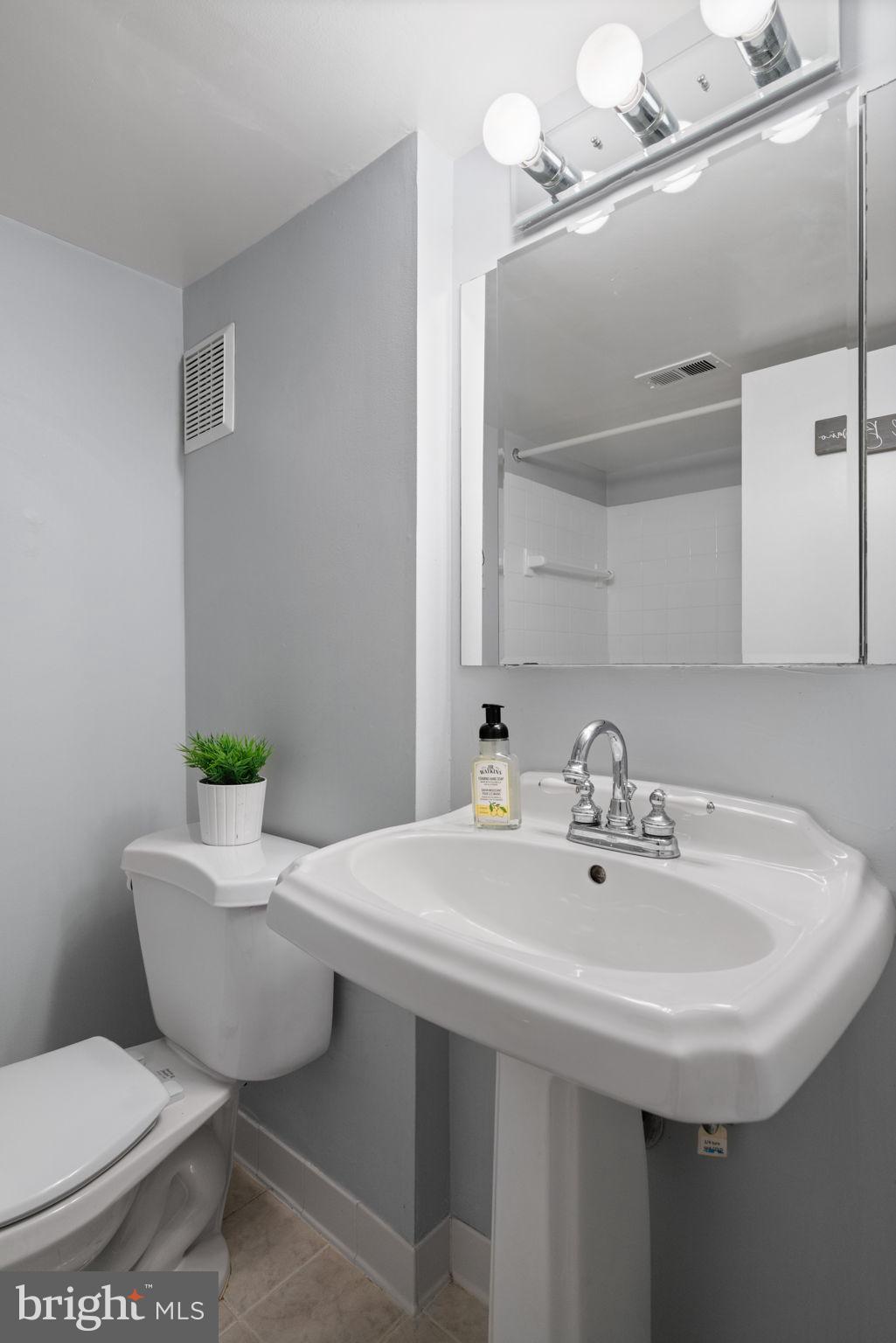 FAIRLINGTON GREEN - Residential