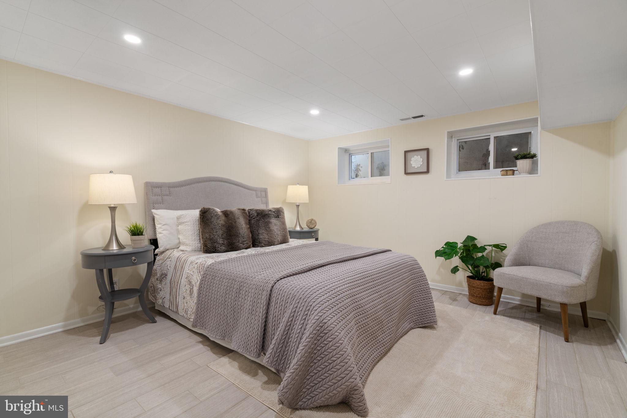 FAIRLINGTON GREEN - Residential