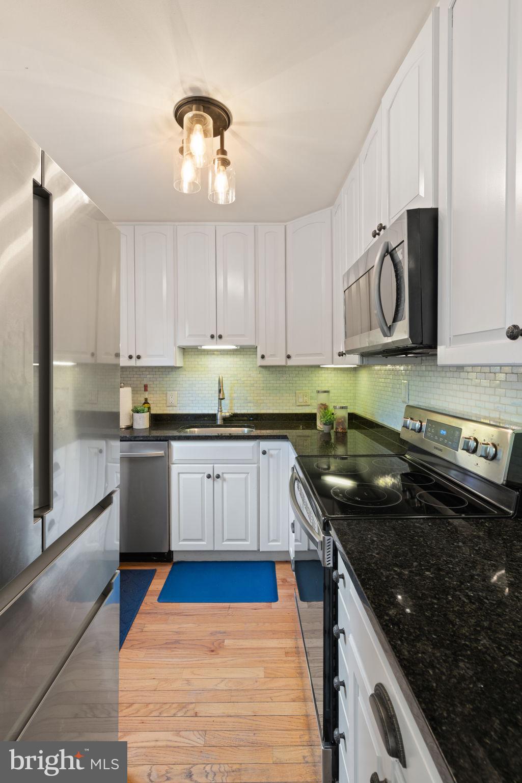 FAIRLINGTON GREEN - Residential