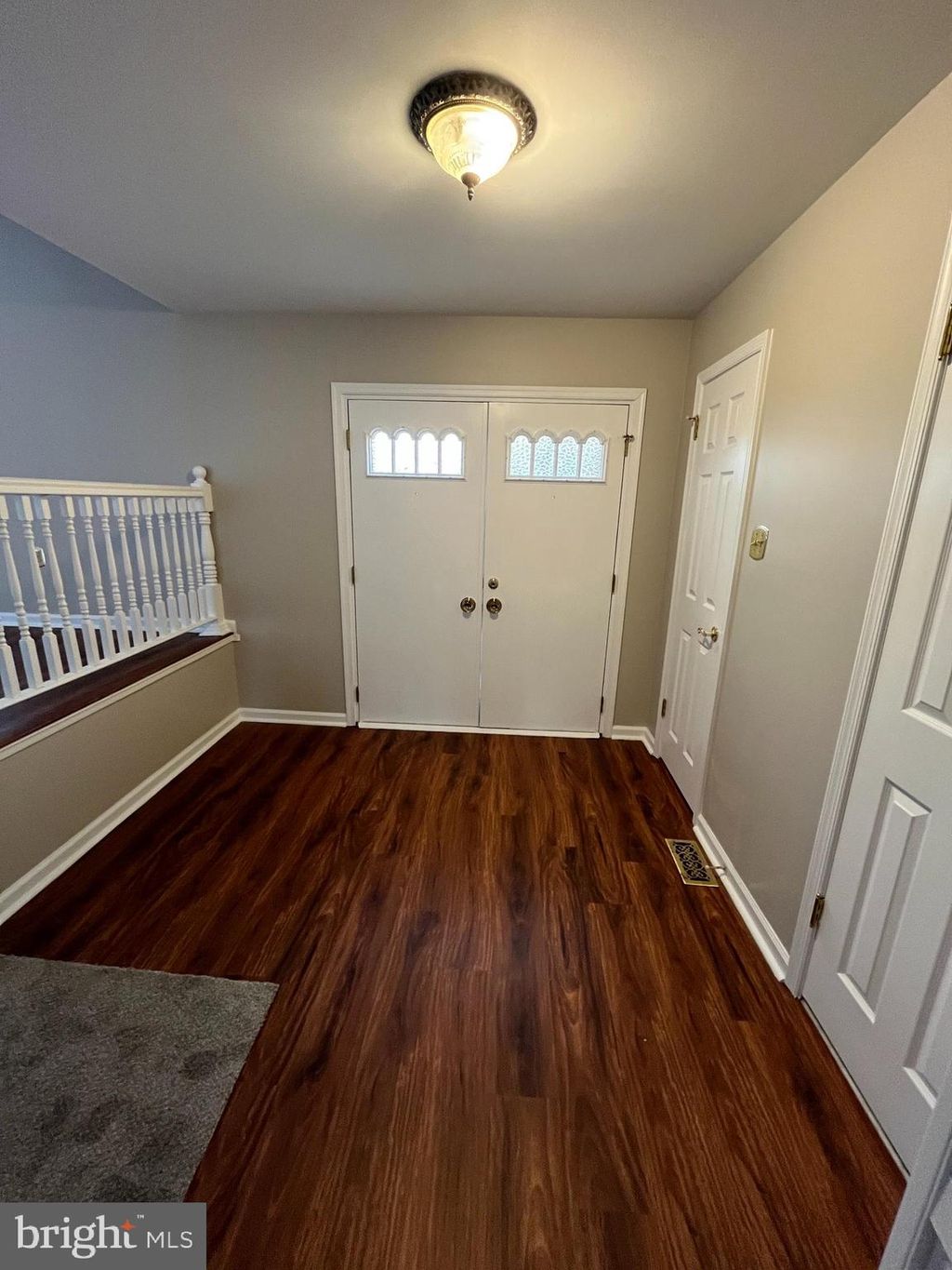 Photo of 600 Cedar Street, RIVERTON, NJ 08077 (MLS # NJBL2095804)