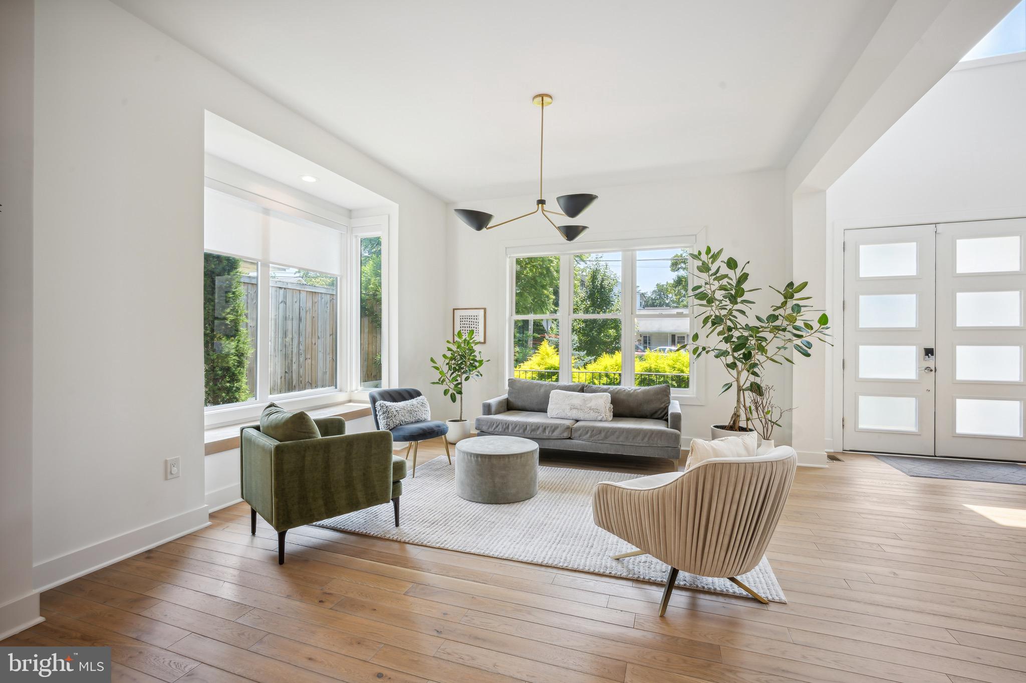 PIMMIT HILLS - Residential